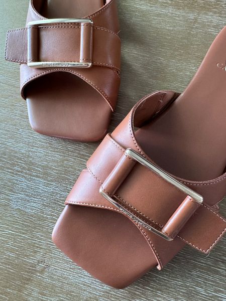 Brown sandals 

#LTKshoecrush