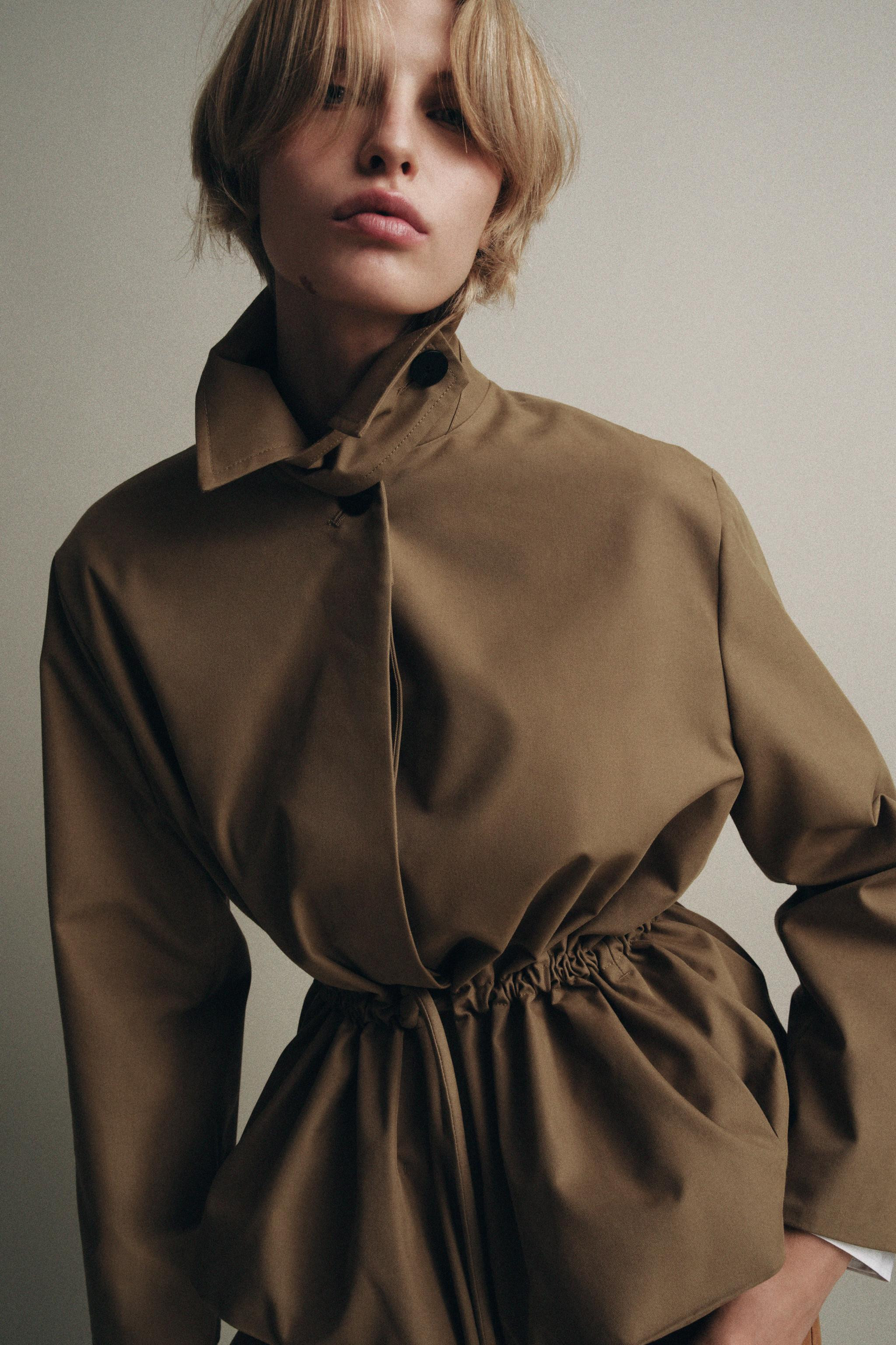 ZW COLLECTION SHORT PARKA WITH ADJUSTABLE WAIST | Zara UK