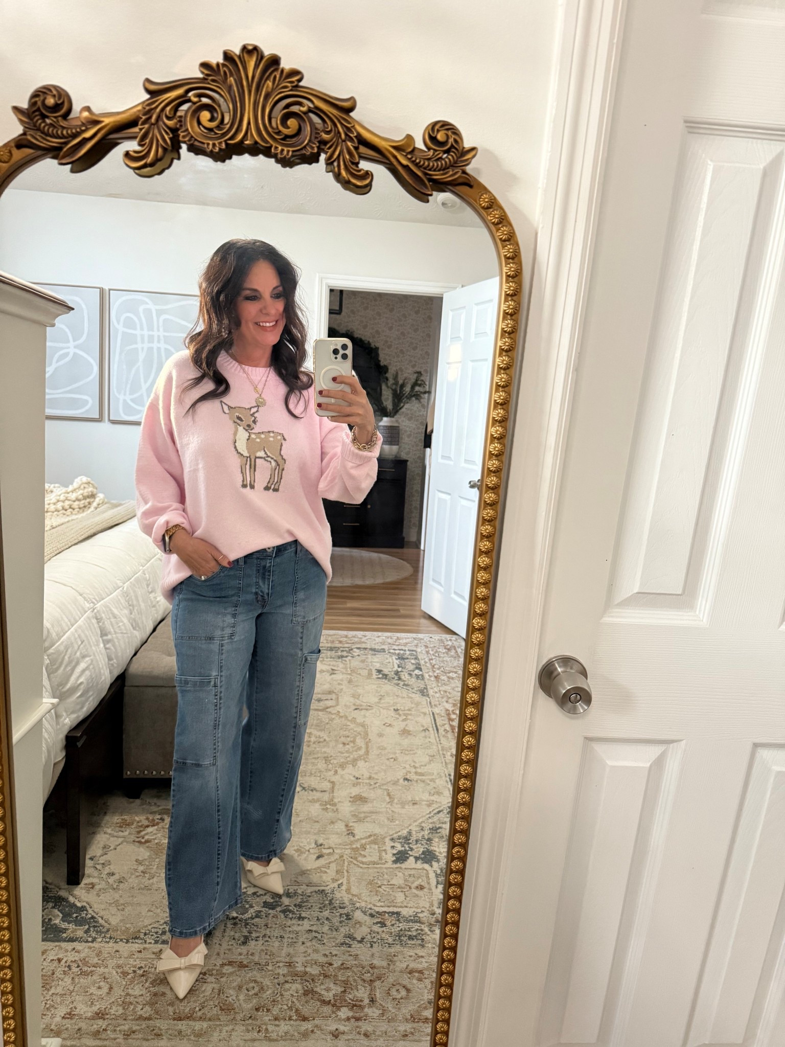 No Boundaries Fashion Icon Sweater, Midweight, Women's 🩷

#LTKSeasonal #LTKGiftGuide #LTKHoliday