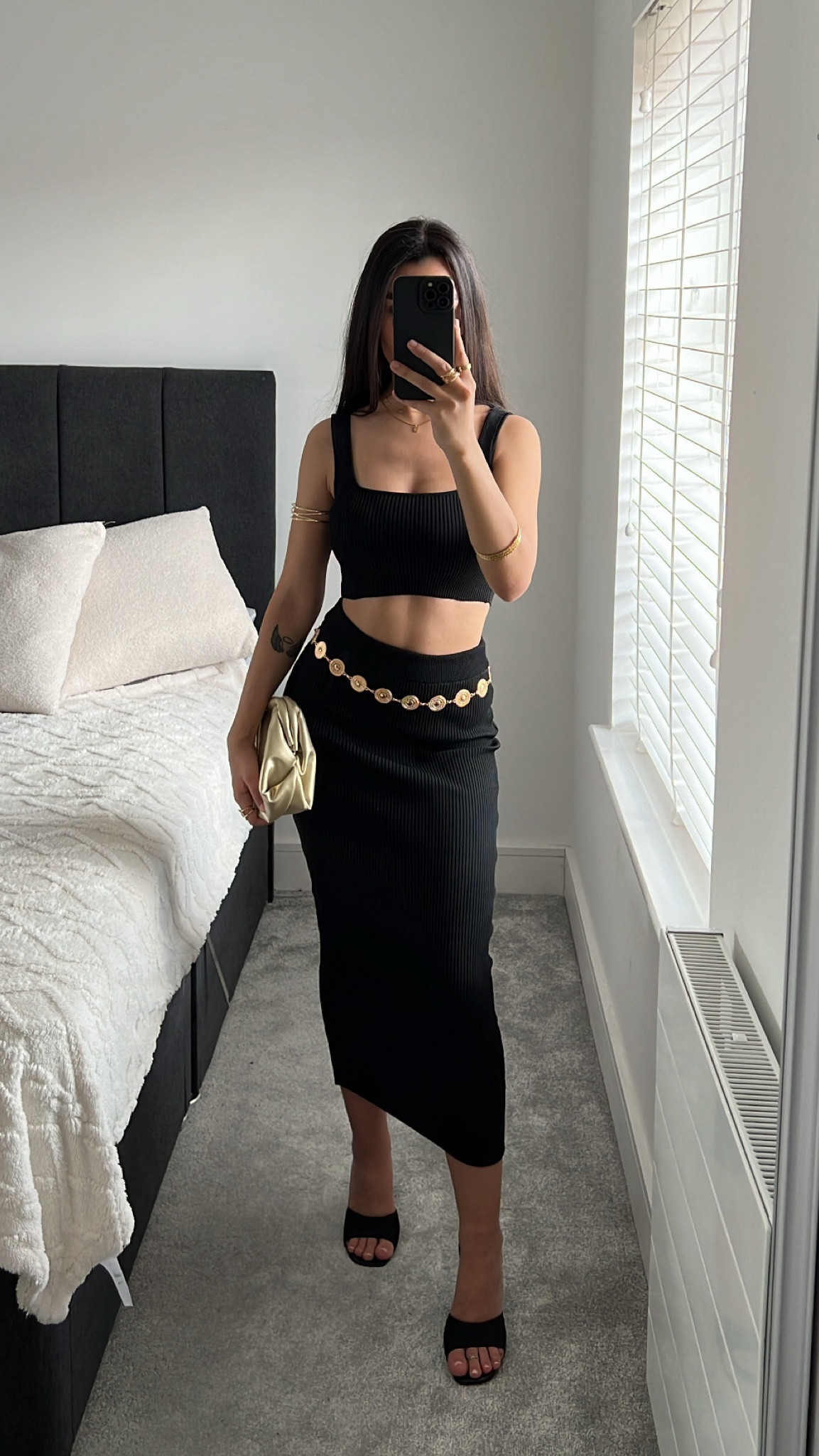 Styling basic outfits >>>

#LTKuk #LTKpartywear #LTKsummer