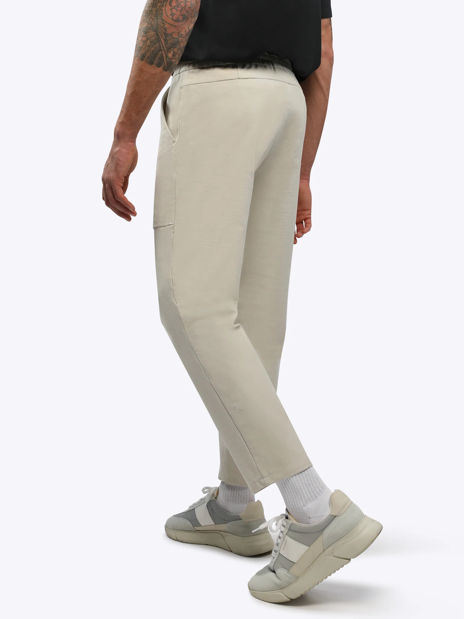 Icon Pull-On Cropped Pant | Cuts Clothing Inc.