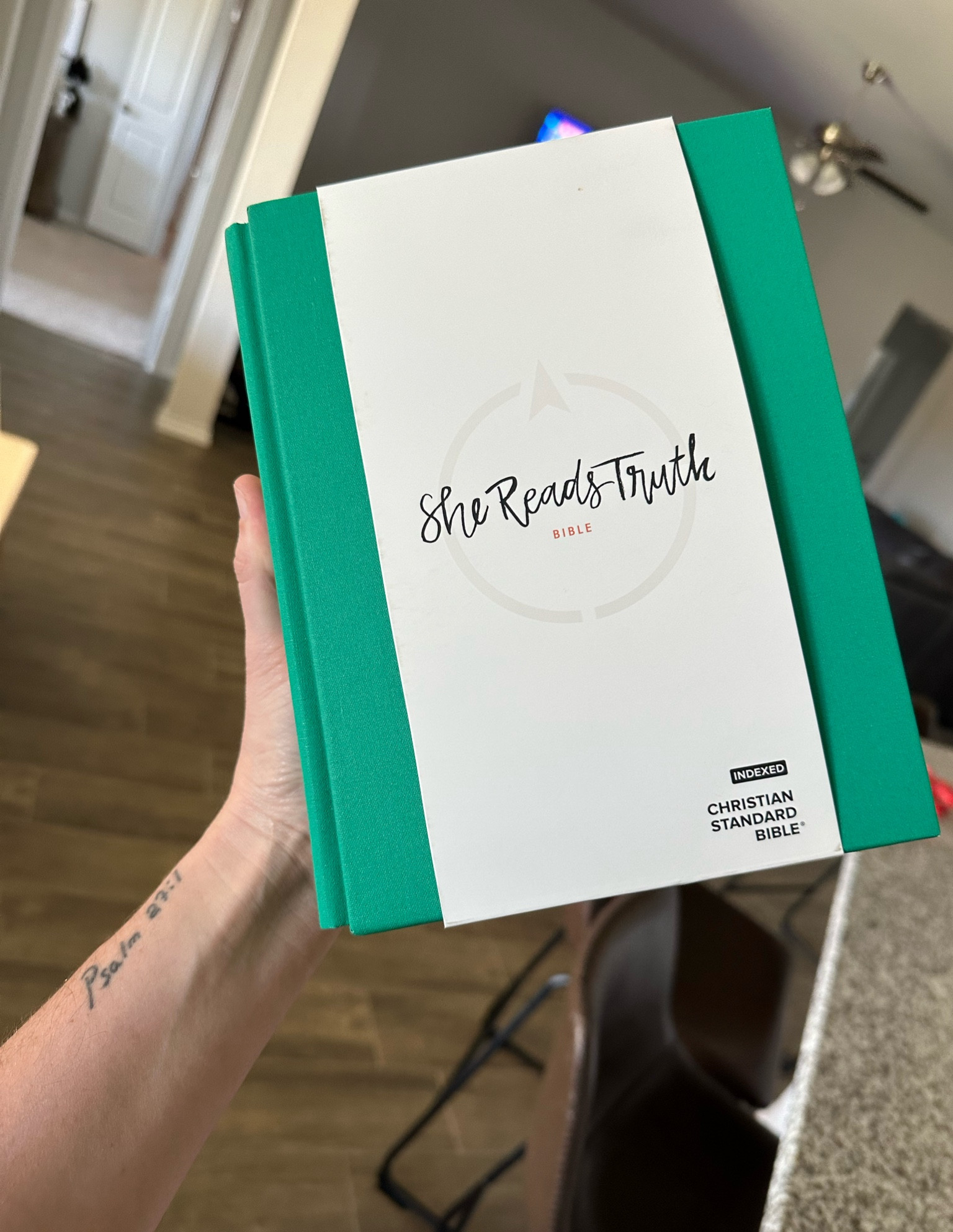 10/10

Women’s bible

She Reads Truth 🤍 

#LTKfamily #LTKfindsunder100 #LTKGiftGuide
