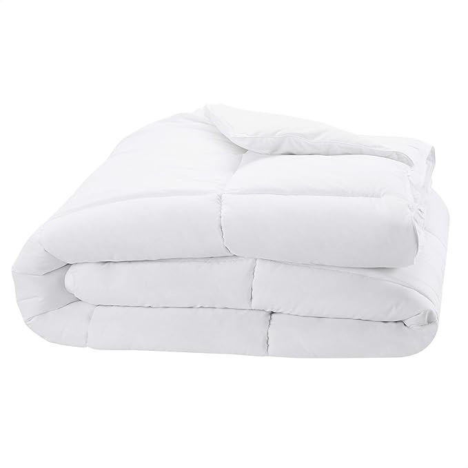 Amazon Basics White Down Alternative Comforter and Duvet Insert with Corner Tabs (Full/Queen, Lig... | Amazon (US)