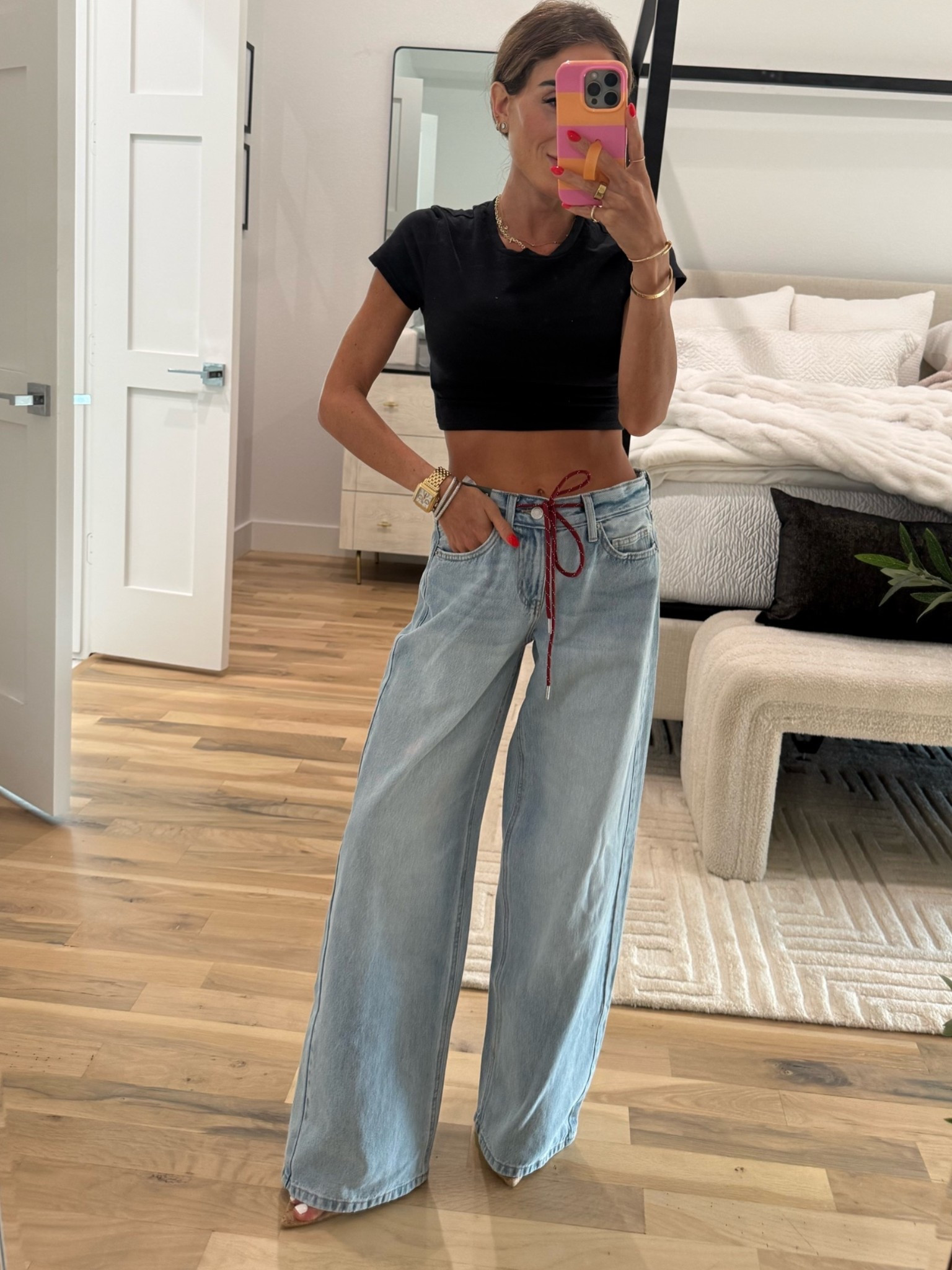 Wide leg jeans with fun rope belt they’re on trend but I would size down. Wearing 00

#LTKPetite #LTKSeasonal #LTKootd