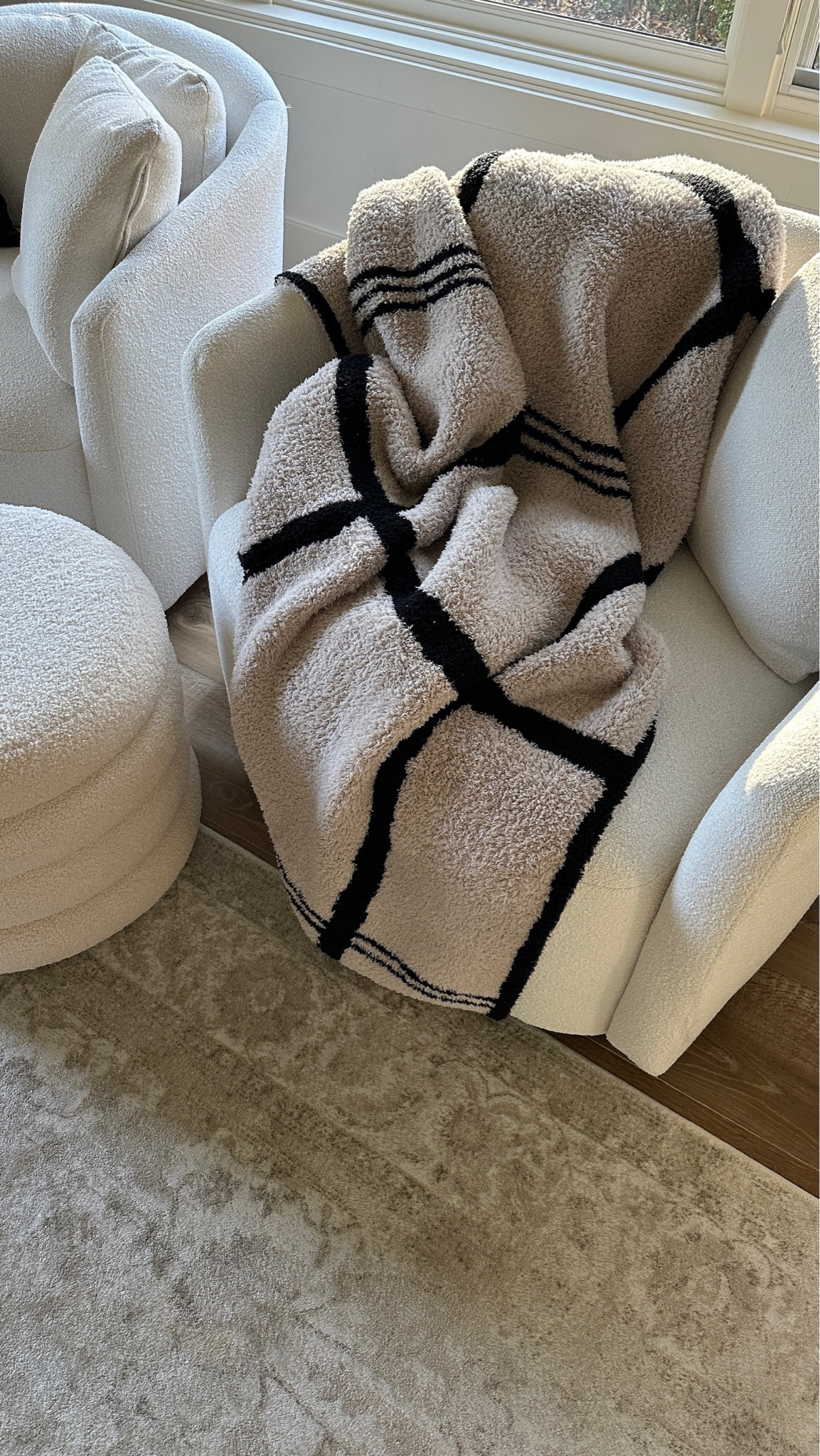 This blanket is so cozy and would make such a great gift✨
StylinByAylin, Aylin

#LTKHome #LTKSeasonal #LTKHoliday