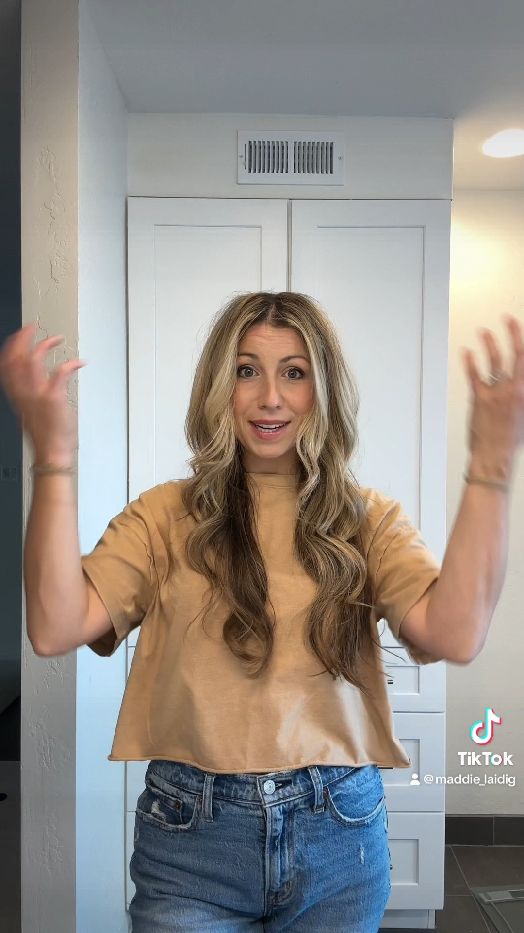 Easy ponytail curling hack! With or without a Dyson I’d say this worked! Definitely still want the air wrap but this worked in a pinch!

#LTKVideo #LTKbeauty