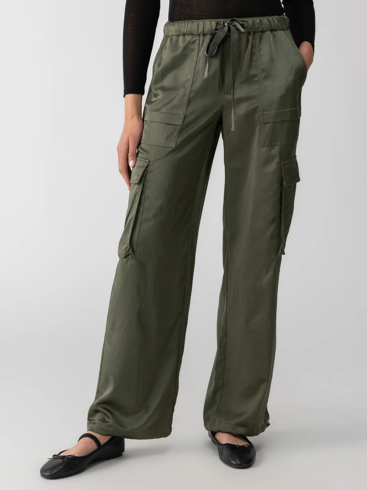 Satin Cargo Standard Rise Wide Leg Pant Dark Olive | Sanctuary Clothing