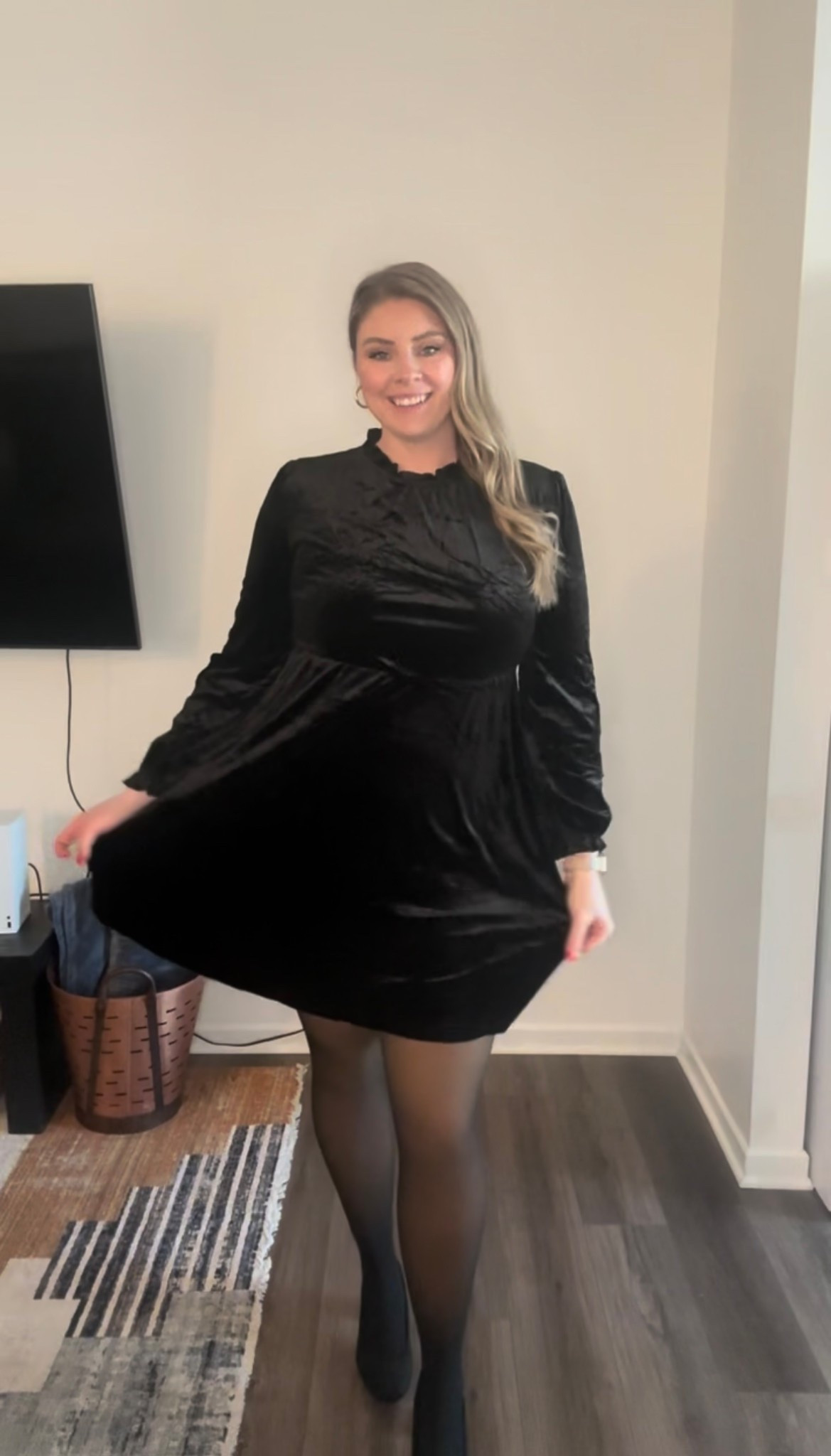 A perfect, velvet, holiday dress! 

plus size dresses, mid size dresses, affordable dresses, velvet dress, winter fashion, holiday dresses 

#LTKPlusSize #LTKFindsUnder50 #LTKMidsize