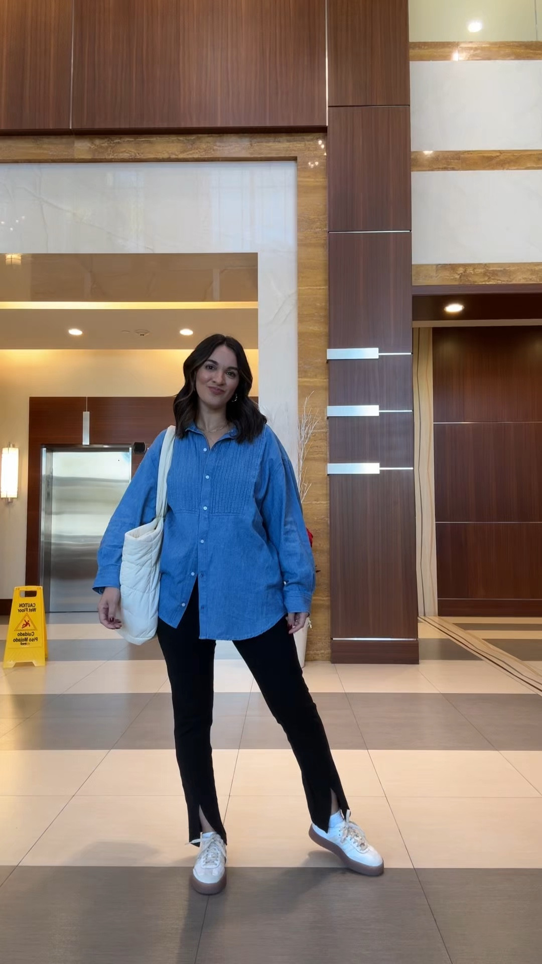 Casual office outfit 

SIZING INFO: medium on top. Pants are old, linked similar. Shoes go half a size down! 