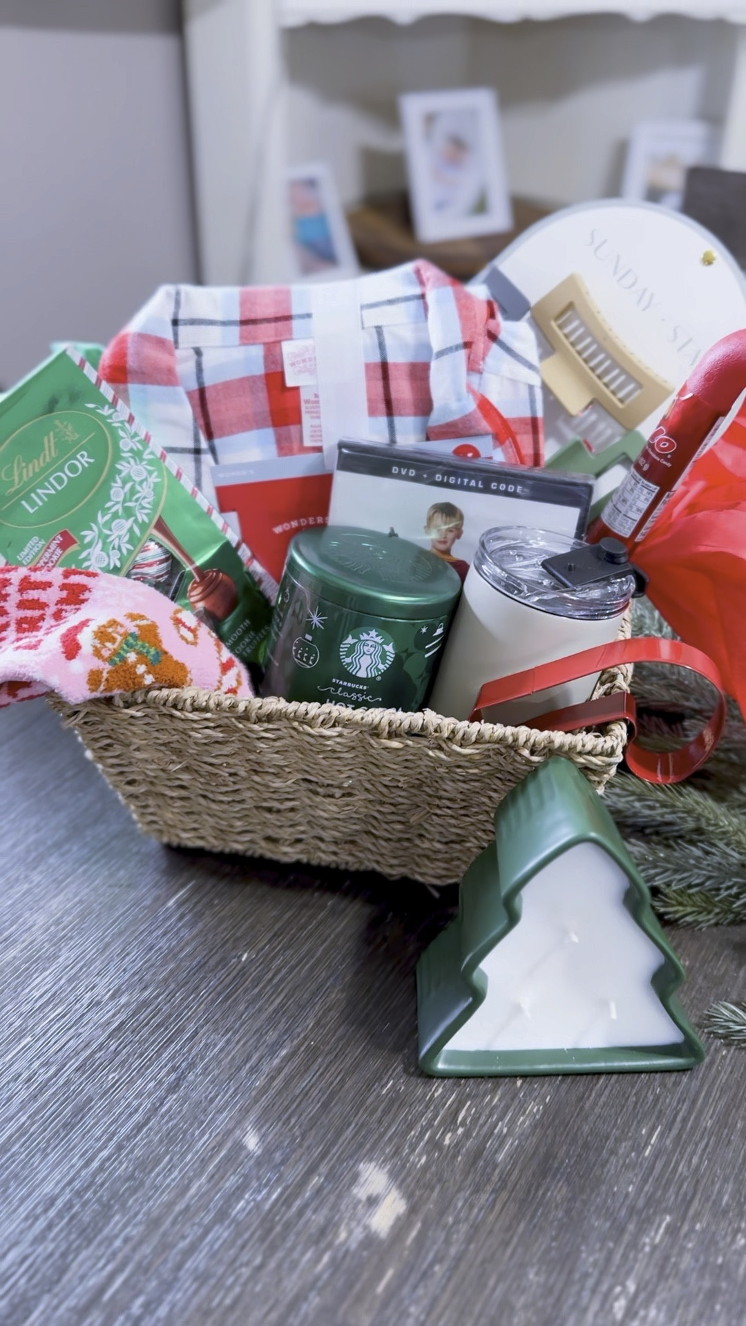 Teacher or caregiver gift ideas 🎁🤍🎄🛍️

#LTKHoliday #LTKGiftGuide #LTKFindsUnder100