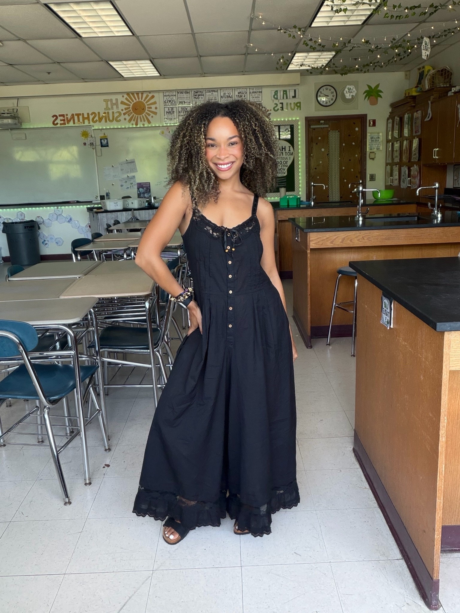 Teacher Outfit 🖤 #naturallife

#LTKootd #LTKWorkwear #LTKSaleAlert