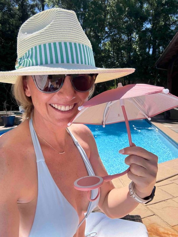Mag Safe Phone Brella - Genius! 

 #LTKSeasonal #LTKFindsUnder50