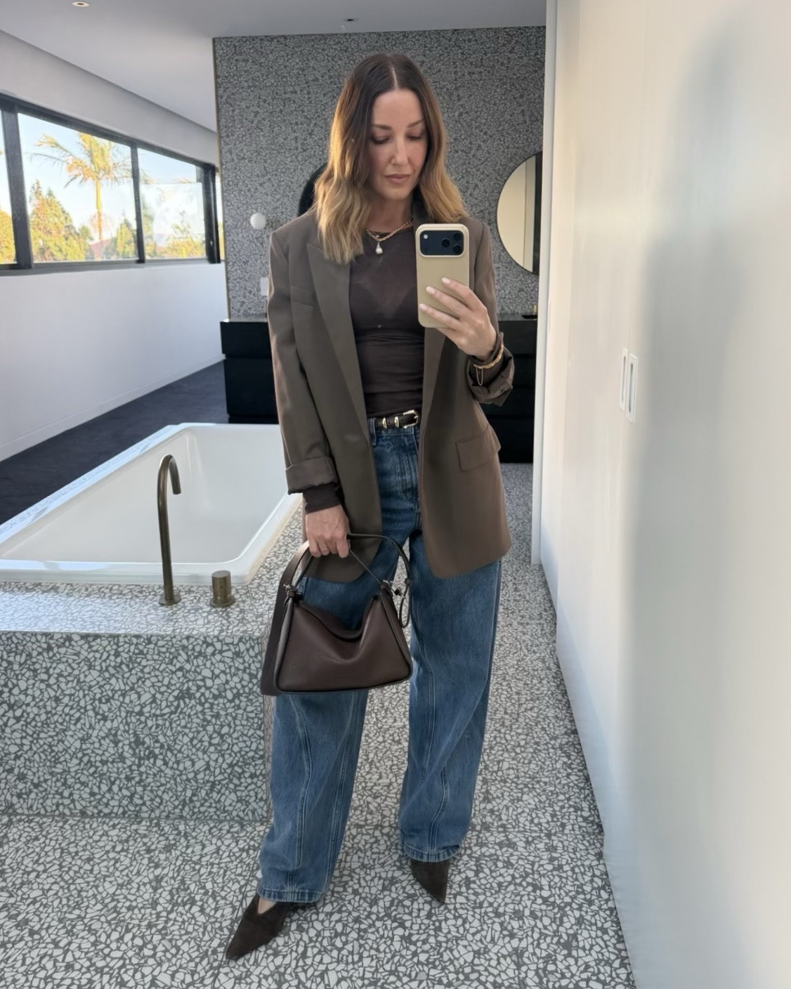 Easy layers + good denim 🤎 A tonal blazer moment with relaxed Dazie jeans, pointed Tony Bianco heels and my go-to The Horse bag. The blazer is an old Zara favourite, so I’ve linked a similar style to recreate the look. #LTKFashion #EverydayStyle #DenimStyle #BlazerStyle #NeutralStyle

#LTKstyletip #LTKaustralia #LTKpetite #LTKaustralia #LTKbag