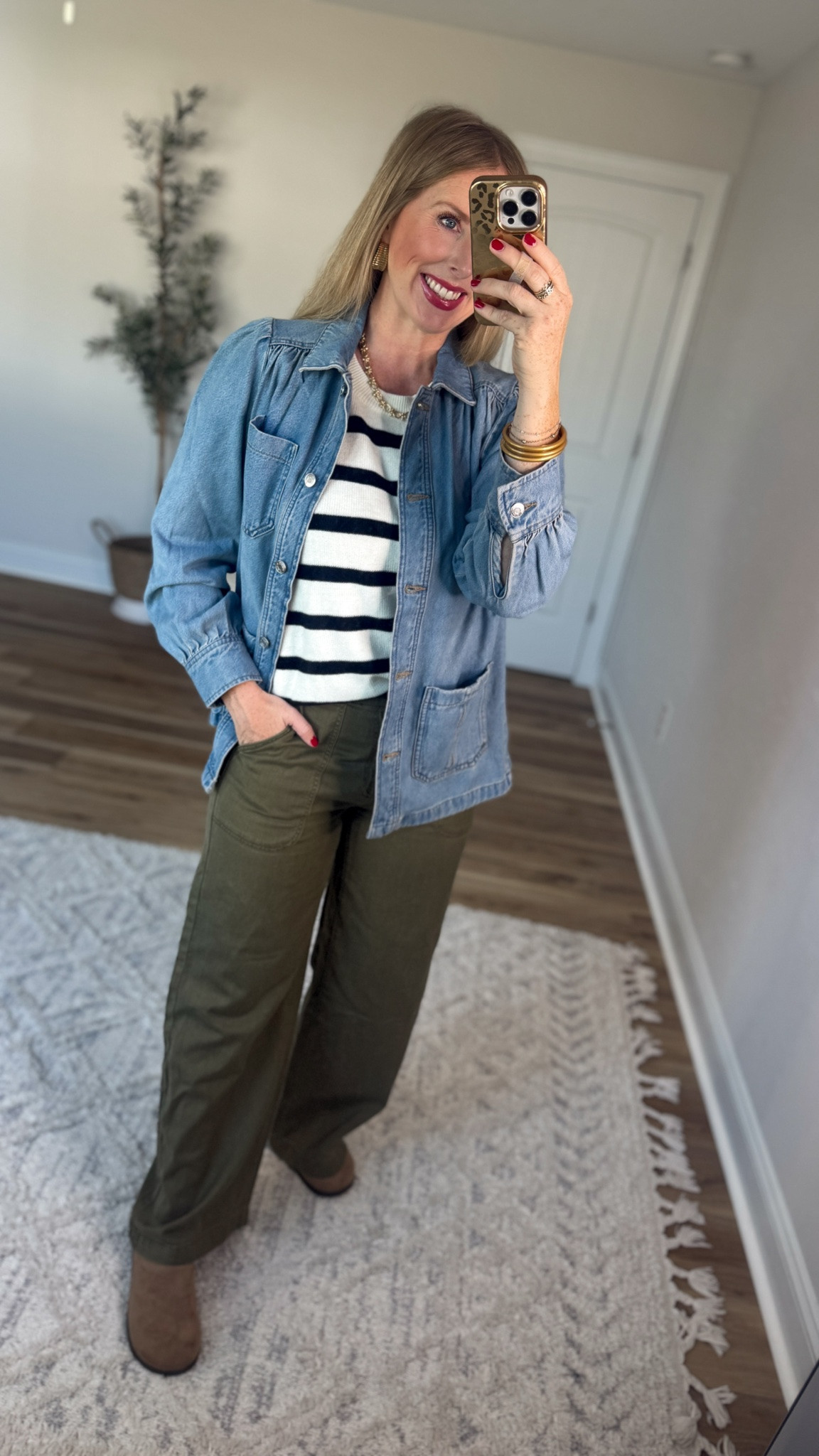 Weekend Walmart Wins try-on
Black & white striped sweater vest- girls XXL [I’d prefer a girls XL. IMO the girls XL fits like a S/M and the girls XXL fits like a M/L]
Chore jacket- small- this has disappeared from the website 🙈 I just ordered it last week. I’ll keep checking & add it here + reshare when it’s back!
Utility jeans-

#LTKootd