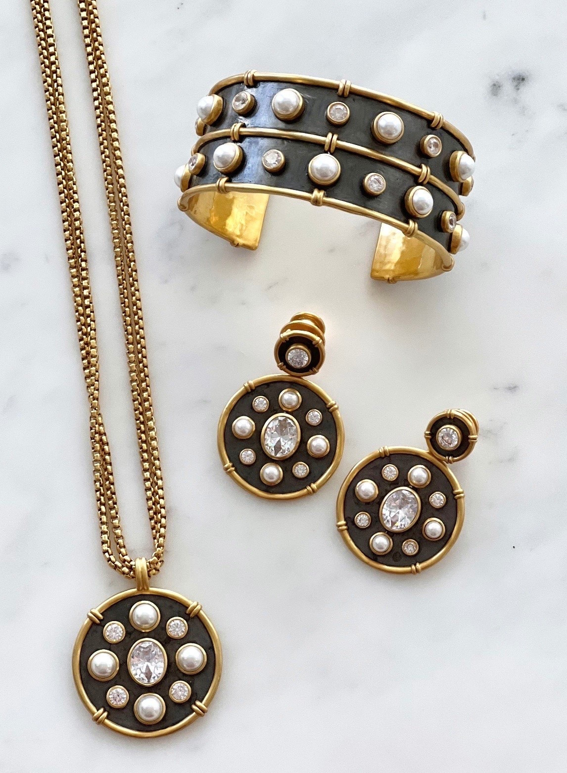 If you’re looking for amazing Fall jewelry that will match everything in your wardrobe, this Julie Vos jewelry is for you!

#LTKSeasonal #LTKOver40 #LTKTravel #LTKgrwm #LTKootd #LTKWedding #LTKU #LTKWorkwear