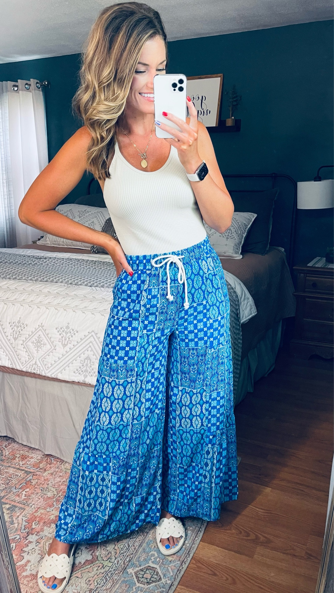 Tank/ m-l
Pants/ medium 

#LTKstyletip #LTKFind #LTKSeasonal