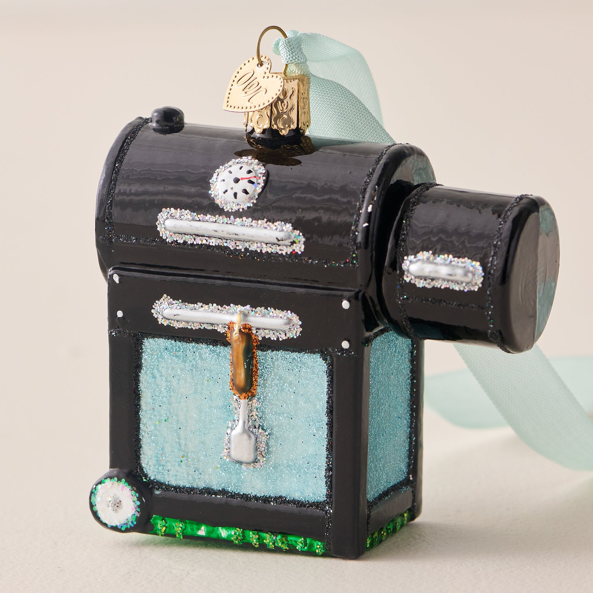 Smoker BBQ Ornament | Magnolia