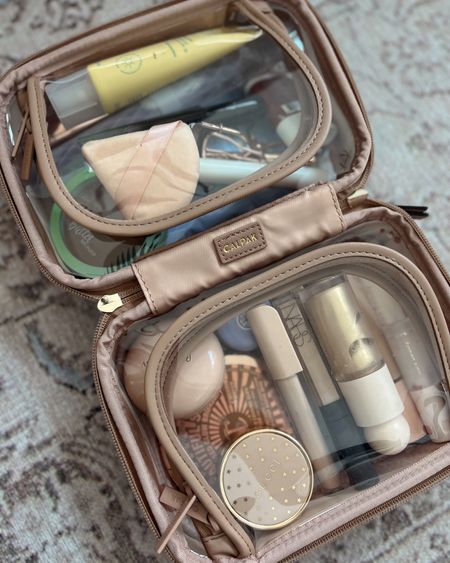 Favorite travel makeup bag

#cosmeticbag #travelmakeup #travel #vacation #springbreak #break #travelinspo 

#LTKstyletip #LTKFind #LTKtravel