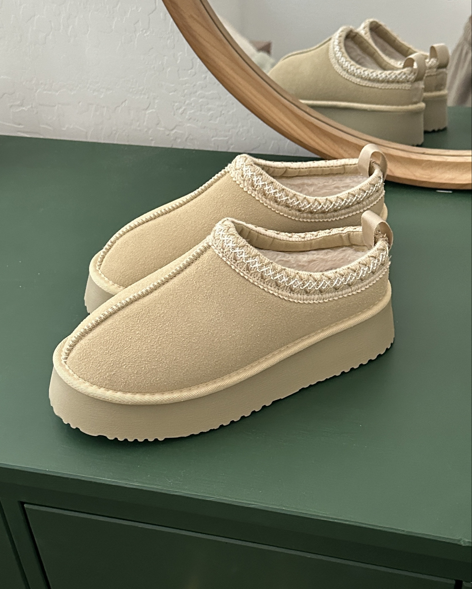 fall platform boots - under $50!!! 🧸

#LTKFallSale #LTKSeasonal #LTKFindsUnder50