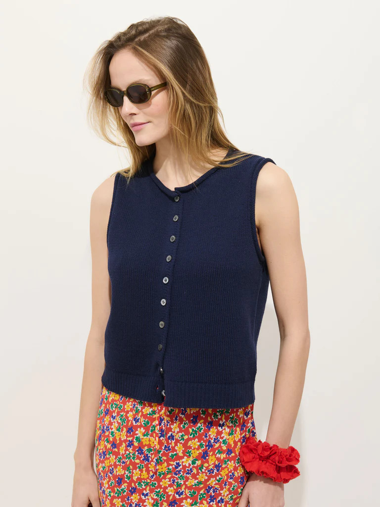 Taylor Vest in Cotton | Alex Mill