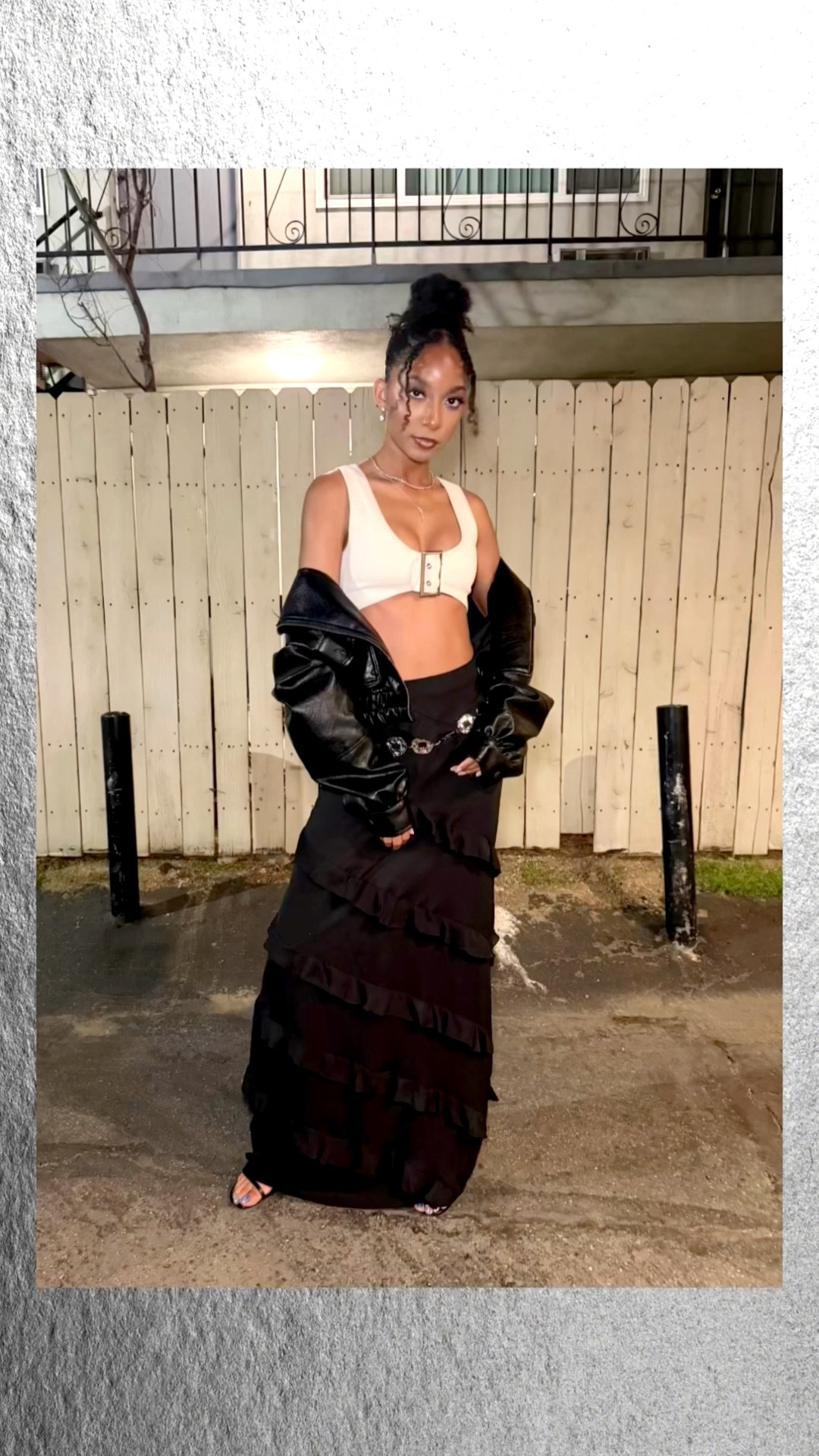Not at NYFW but she’s still dressing 🖤

#LTKTall #LTKNYFW #LTKootd