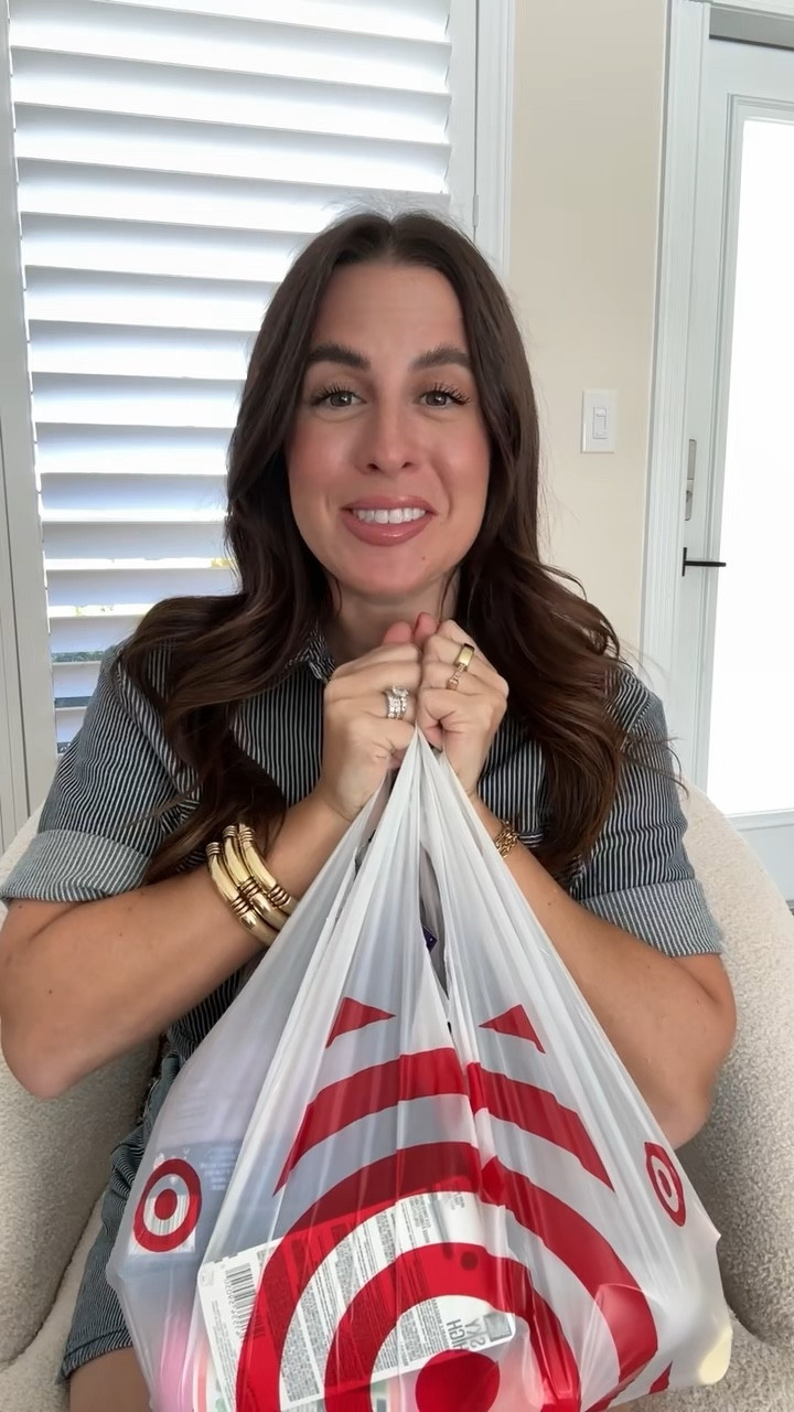 My must have beauty products from target!! 

Lumineux, maybeline, lipgloss, beauty, must have

#LTKbeauty #LTKsalealert #LTKfindsunder50