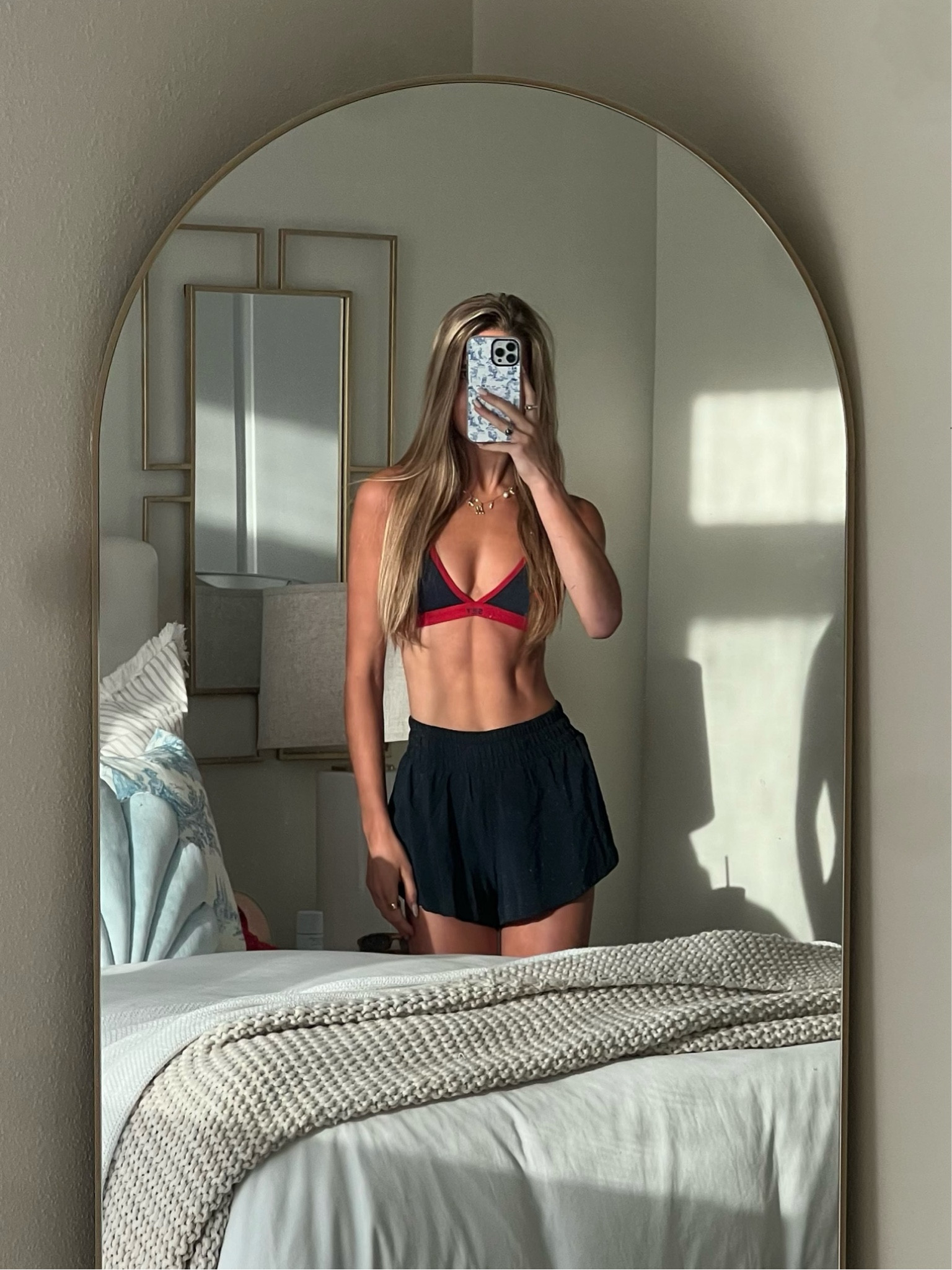 Running ootd! Wearing size xs top and xxs in bottoms!

#LTKActive #LTKStyleTip #LTKFindsUnder50