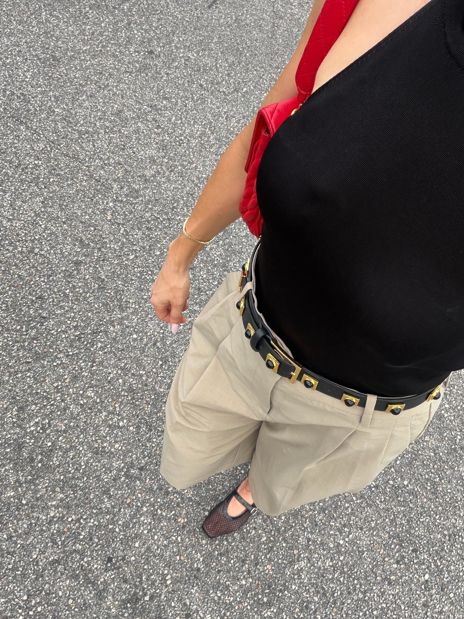 Wearing a small in the top and a small and the pants, but they run big. Should have sized down. Shoes run tts ￼￼

#LTKootd #LTKgrwm #LTKdayinmylife