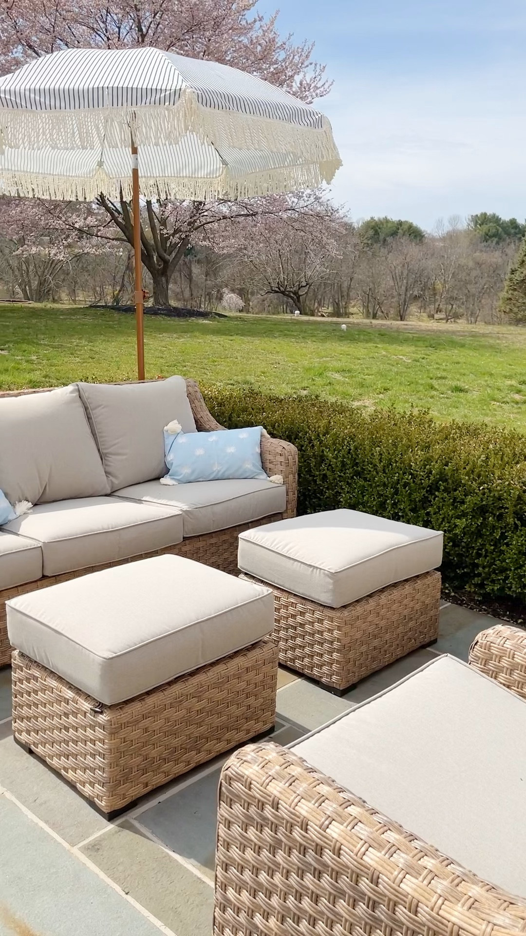 Better homes and garden river oaks hot sale