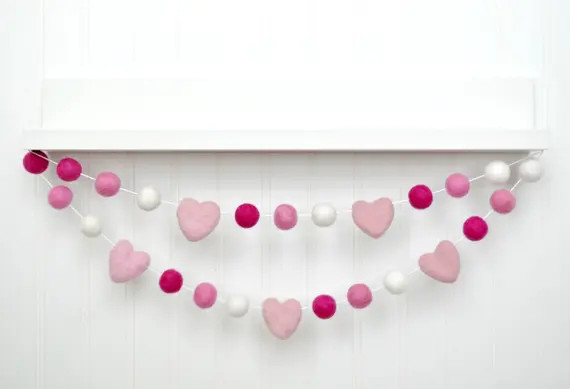 Felt Ball Garland, Valentines Pom Pom Garland, Valentines Felt Banner, Valentines Day Decor, Vale... | Etsy (US)