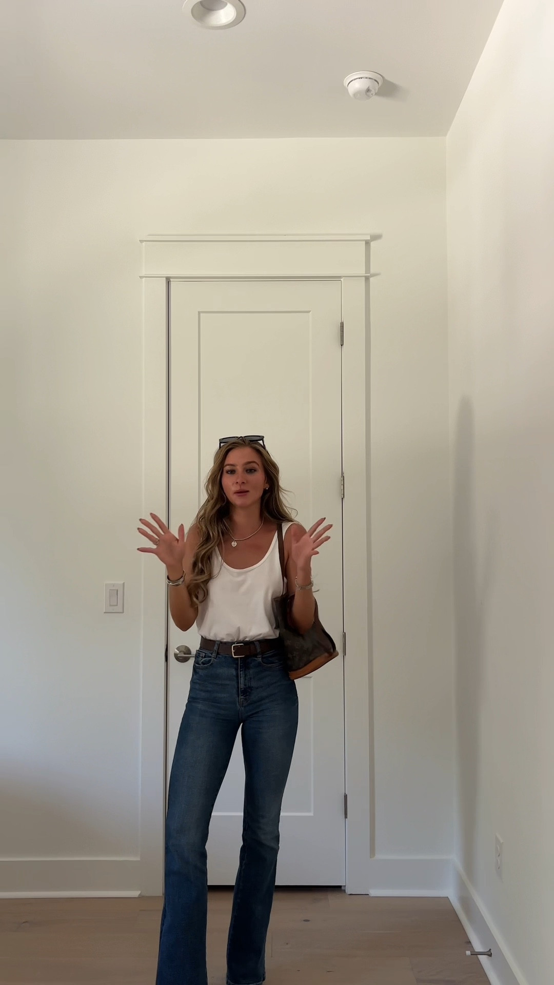 If I had 10 minutes to get ready- this is what I would wear (jeans are Zara!!!!)

#LTKStyleTip #LTKFindsUnder100 #LTKU