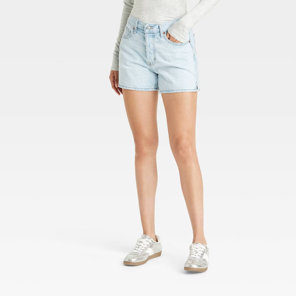 Women's Mid-Rise 90's Baggy Jean Shorts - Universal Thread™ | Target