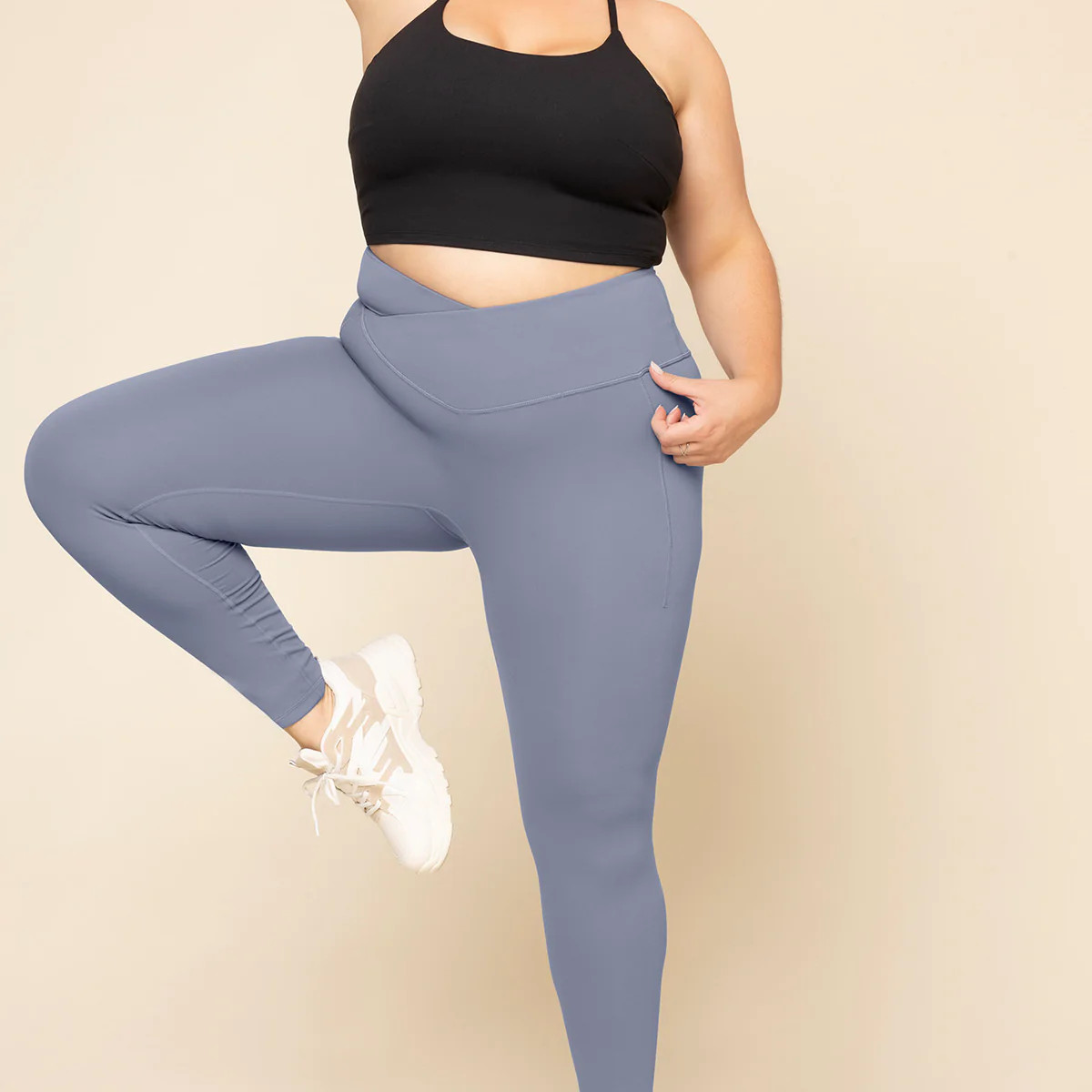 Crisscross Hourglass® Leggings with Pockets - Blue Mist | POPFLEX