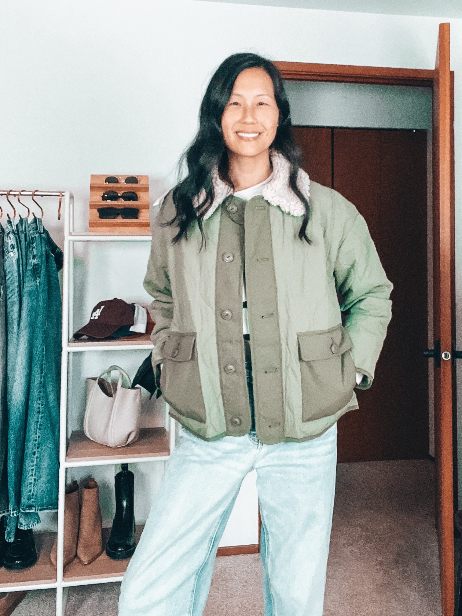 Quilted jacket, I’m wearing a small but would like to try the XS so depends how oversized you want it to fit
High rise wide leg jeans, tts, I am 5’9” and in between regular and tall length 