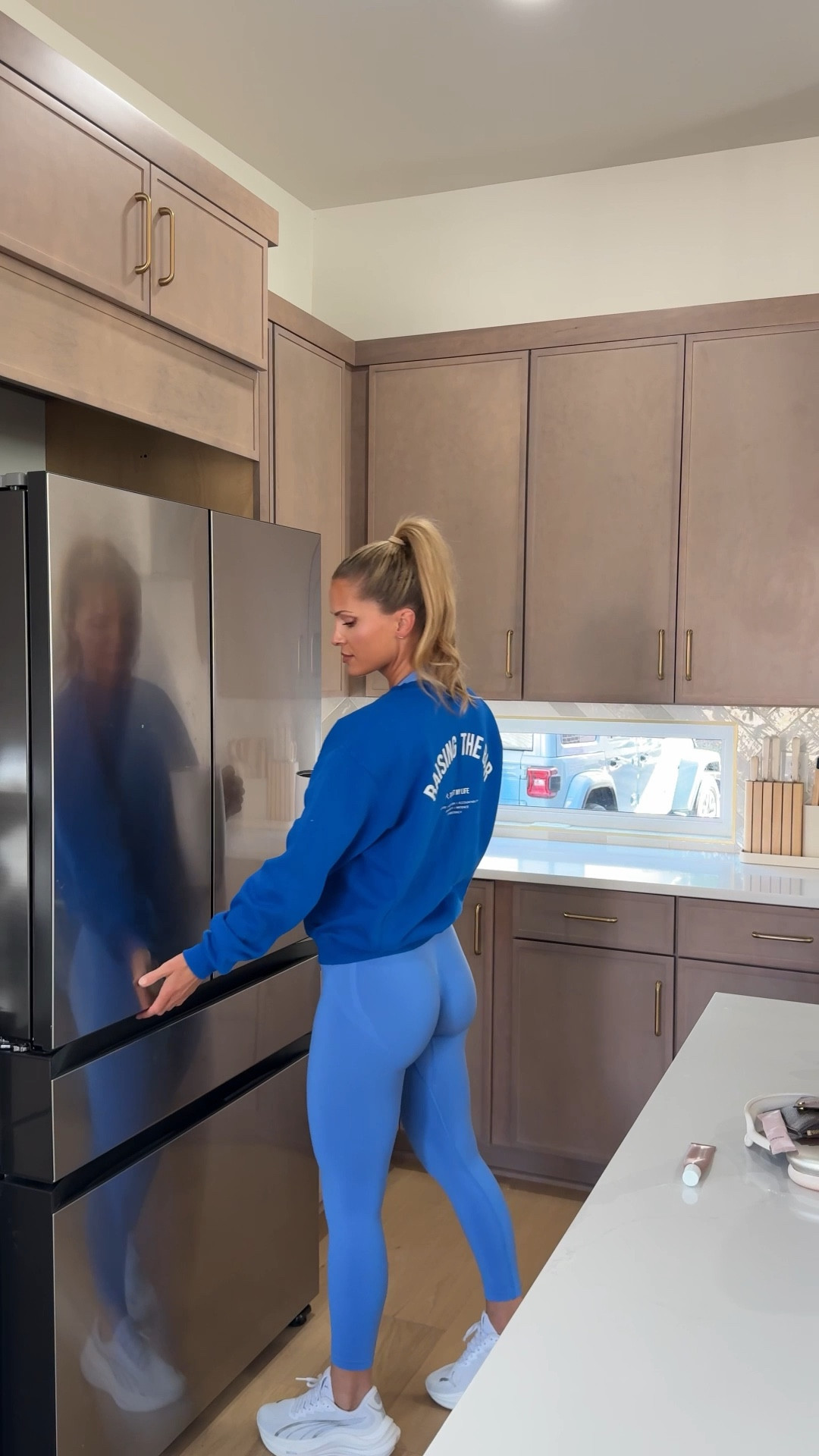 Linking outfit and my favorite clean gum!