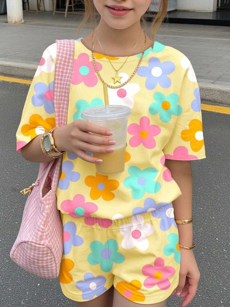 Emery Rose Kids Emery Rose Kids 2pcs/Set Tween Girl Casual Minimalist Short Sleeve T-Shirt And Shorts Set, Suitable For Summer Teen Flower Shirt Girls Pastel Flower Shirt Kawaii Summer Outfit Teen Pastel Outfit Summer Shirts For Girls | SHEIN