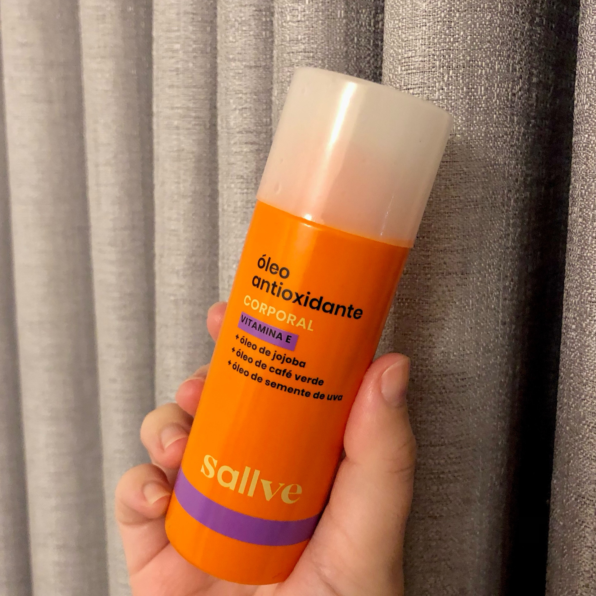 Aqui onde eu moro está fazendo bastante frio então o Óleo Antioxidante Corporal da Sallve está sendo meu aliado para manter a pele hidratada 🧡🚿

Corre garantir o seu, tem cupons ativos 😉

30NAPRIMEIRA - R$30 reais de desconto na primeira compra acima de R$99

PRAVC10 - 10% de desconto sem valor mínimo de compra

TRIOPODEROSO - R$30 reais de desconto em compras acima de R$150

#LTKbeauty #LTKbrasil #LTKsale