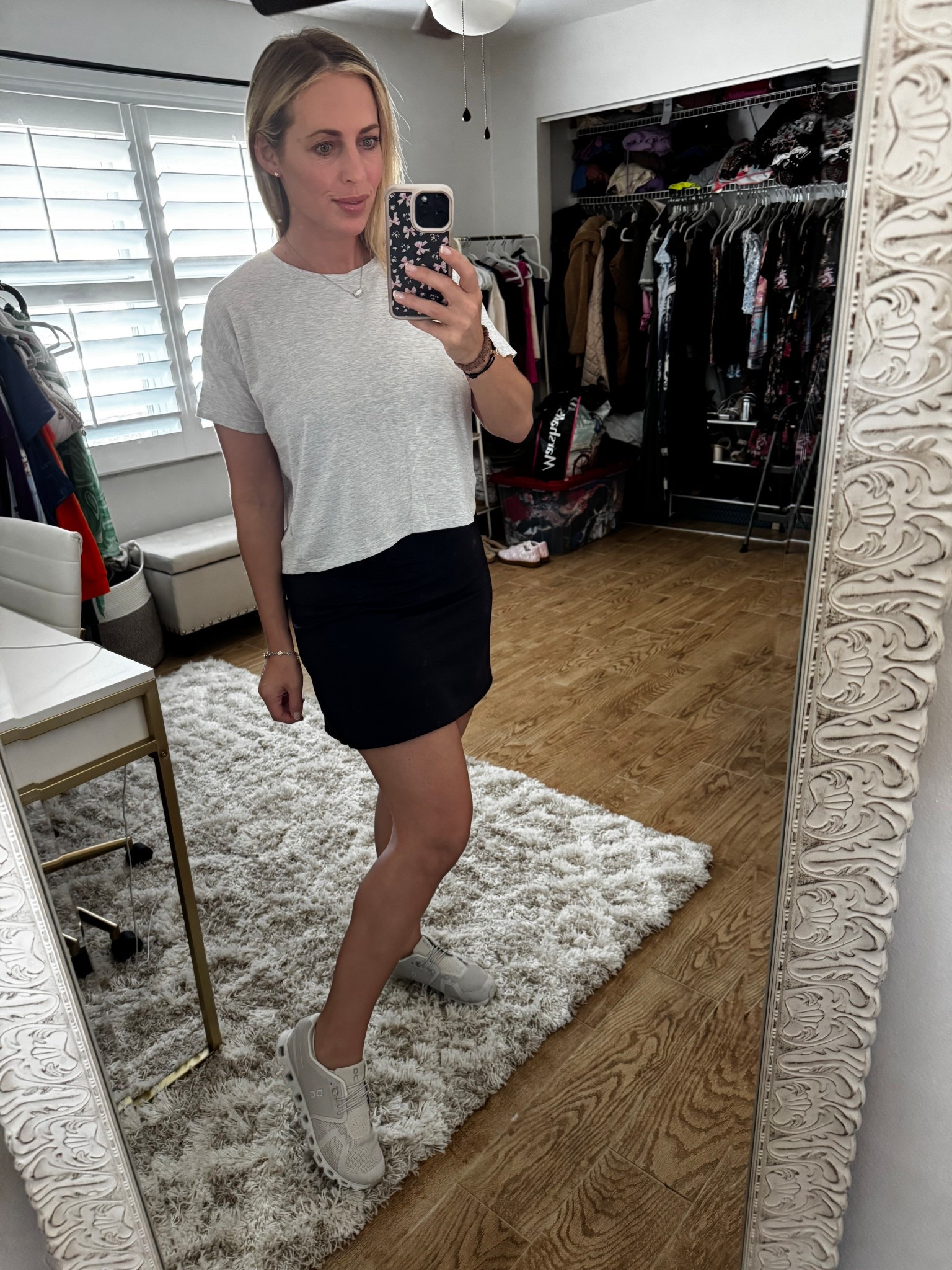 Casual outfit 

#LTKMidsize #LTKFindsUnder50 #LTKootd