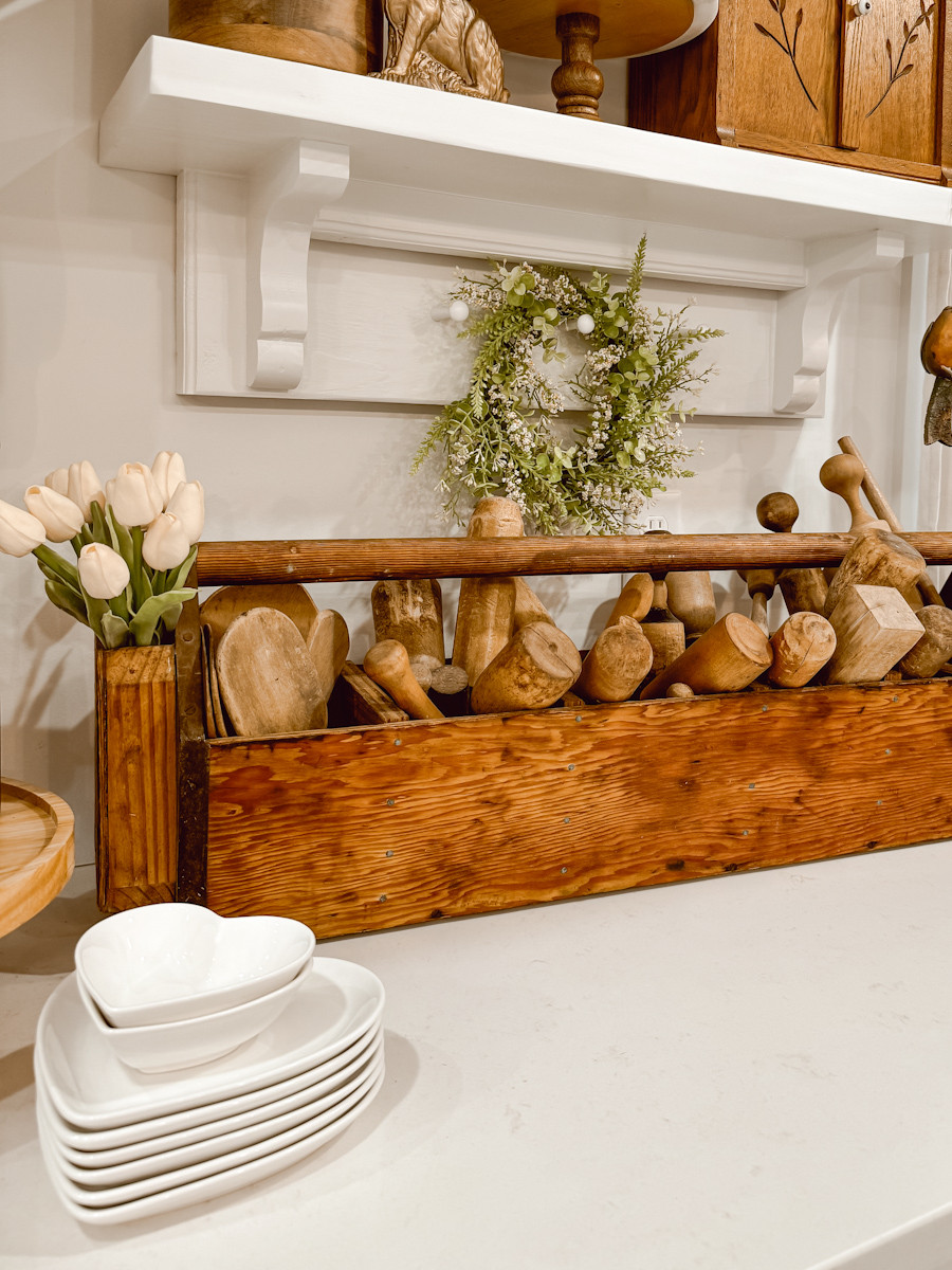 This is one of my favorite Spring home decor looks from last year. I am using these same plate and bowls in our kitchen again this year. We sprinkle these faux tulips all over our home.  

 #LTKSeasonal #LTKHome