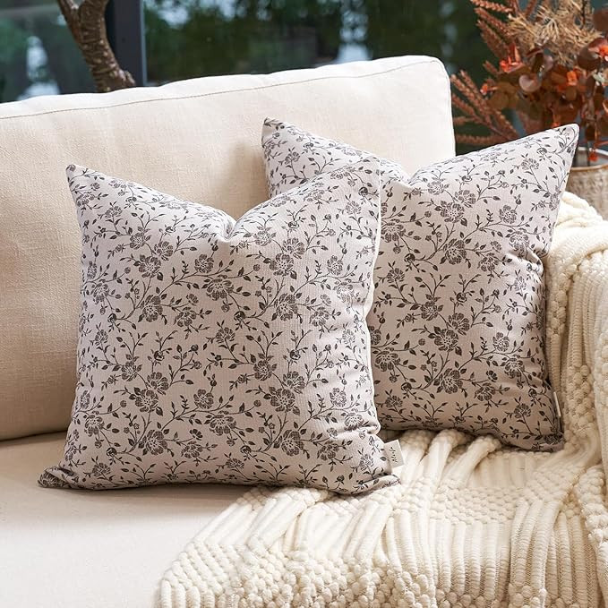 Alerfa Set of 2 Floral Pillow Covers 18x18, Vintage Block Print Throw Pillow Covers Decorative Fa... | Amazon (US)