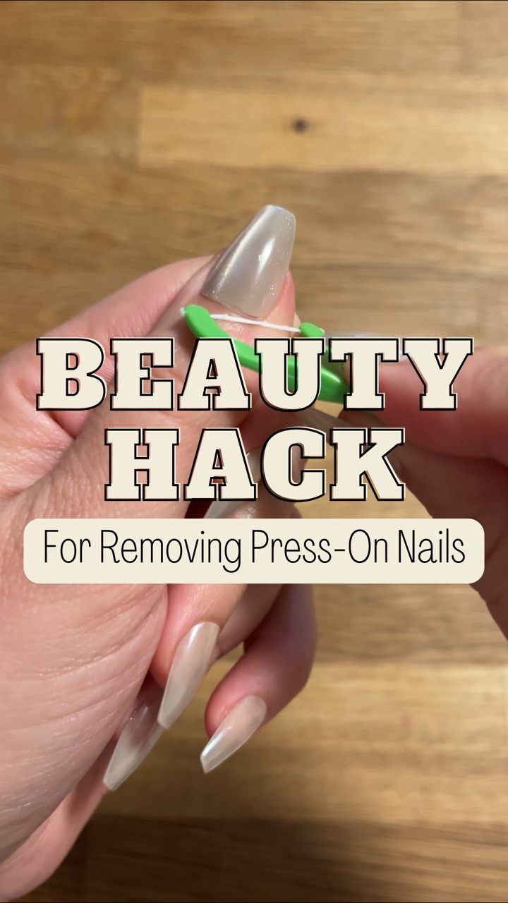If you’ve ever used press-on nails before, you know removal can be a bit of a pain 🫠🙃🤪

Instead of trying to pry them off, or soaking them for ages, did you know you can use dental floss to get under the nail and remove it?! 🤯 

Then just buff any excess glue that’s left on the nail and away you go! 🥳 

So quick and easy 🙌🏻 save this for the next time you’ve got press-ons to take off! 

And be sure to follow @gratefulheartcollective for more simple hacks like this! 🫶 

#momhacks #lifehacks #beautyhacks #pressonnails #canadianmoms #lifehack #momlife #beautyhack 

Best way to take off press-on nails 
Best way to take off fake nails