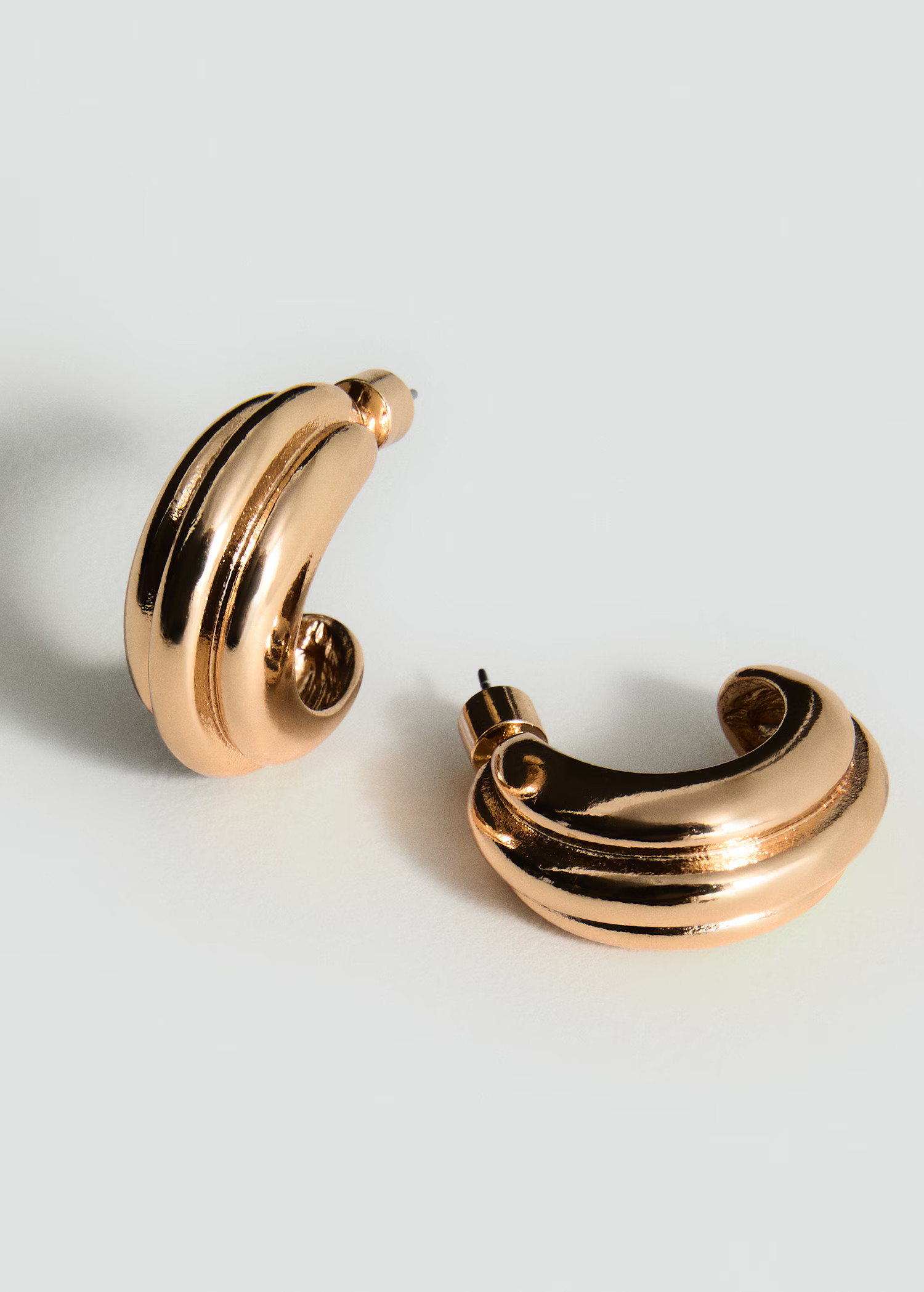 Embossed hoop earrings - Women | MANGO USA | Mango (US/MX/AU)