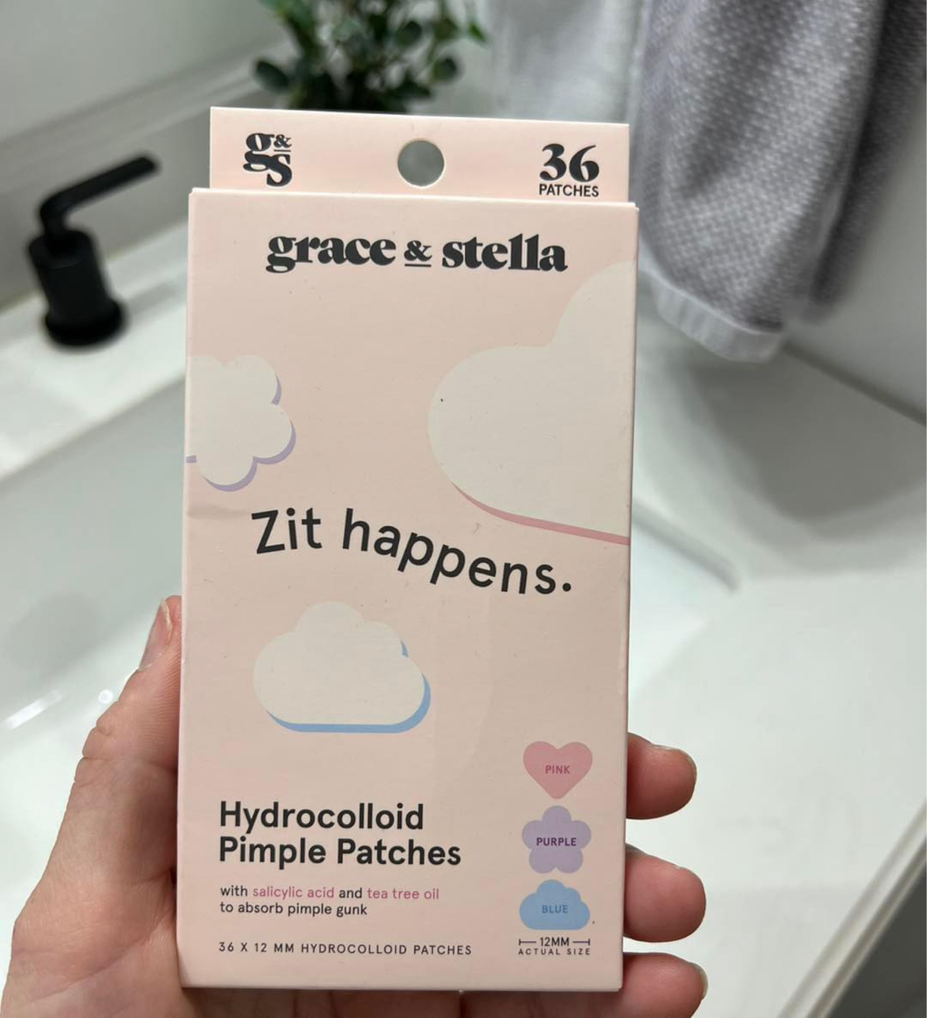 Hydrochloride pimple patches

Beauty  skincare  zit patches 

#LTKFindsUnder50 #LTKBeauty #LTKSeasonal