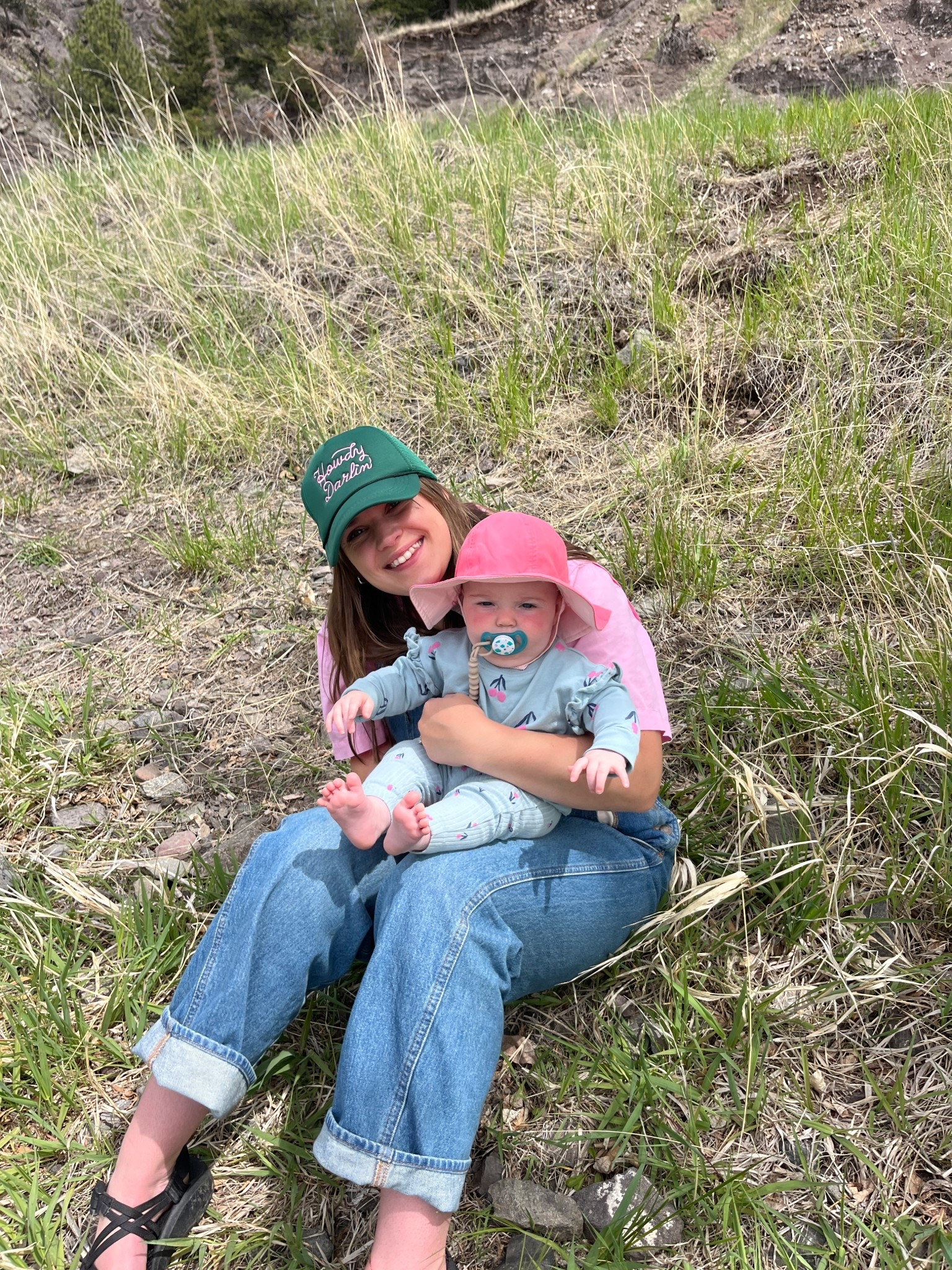 managed to be wearing almost all things you can shop to!! this cutie baby set is on repeat for Quinn!! We wear her sun hat all the time! I also have been sporting these Levi’s overalls and hat so often lately!! 


#LTKBaby #LTKSaleAlert #LTKFamily