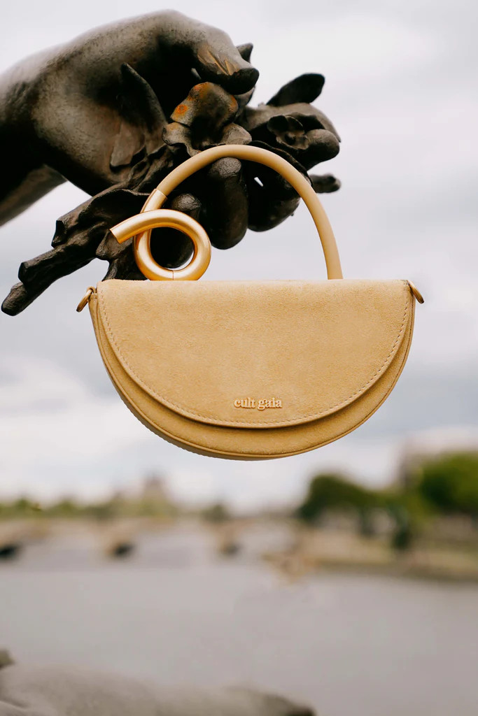 AZARIAH NANO CROSSBODY BAG - SAND | Cult Gaia - US