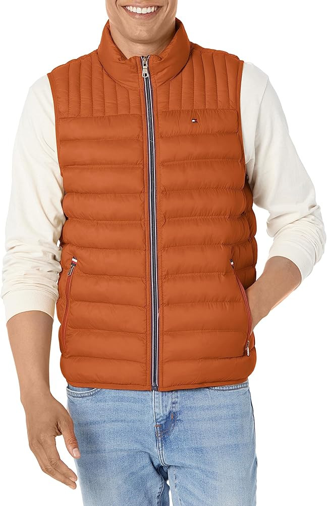 Tommy Hilfiger Men's Lightweight Packable Puffer Vest Jacket | Amazon (US)