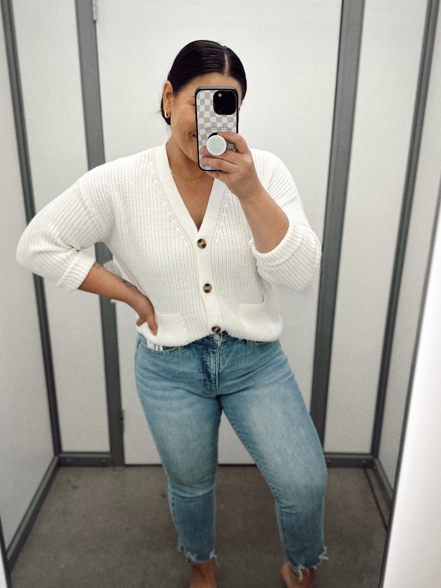  Coastal vibes for fall😍 Wearing a medium in the sweater and 12 in the jeans 

#LTKSeasonal #LTKstyletip #LTKmidsize