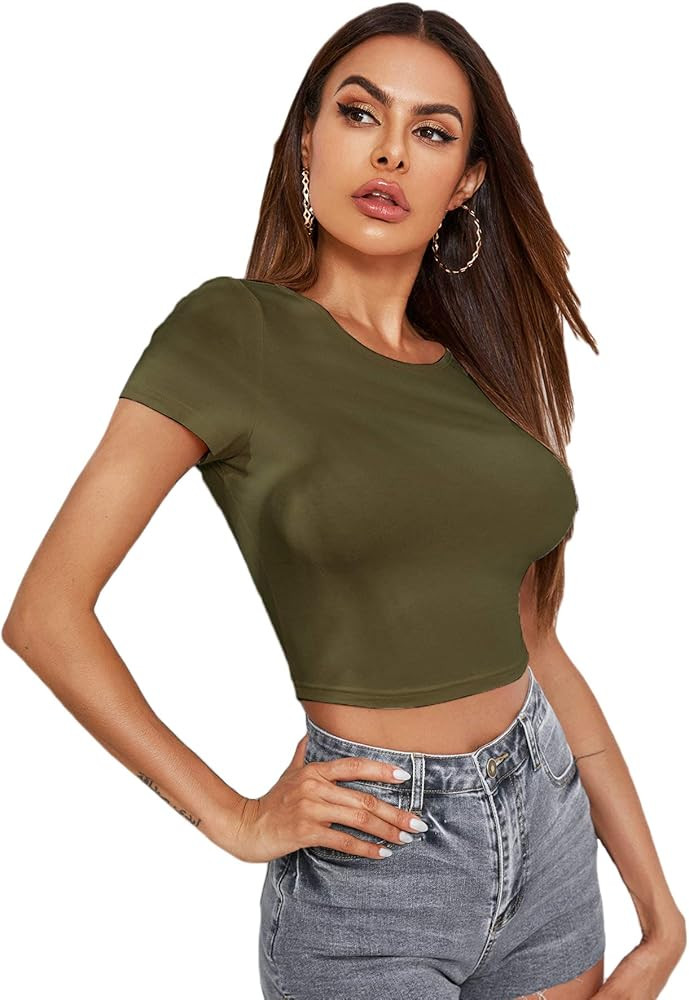 SweatyRocks Women's Basic Short Sleeve Scoop Neck Crop Top | Amazon (US)