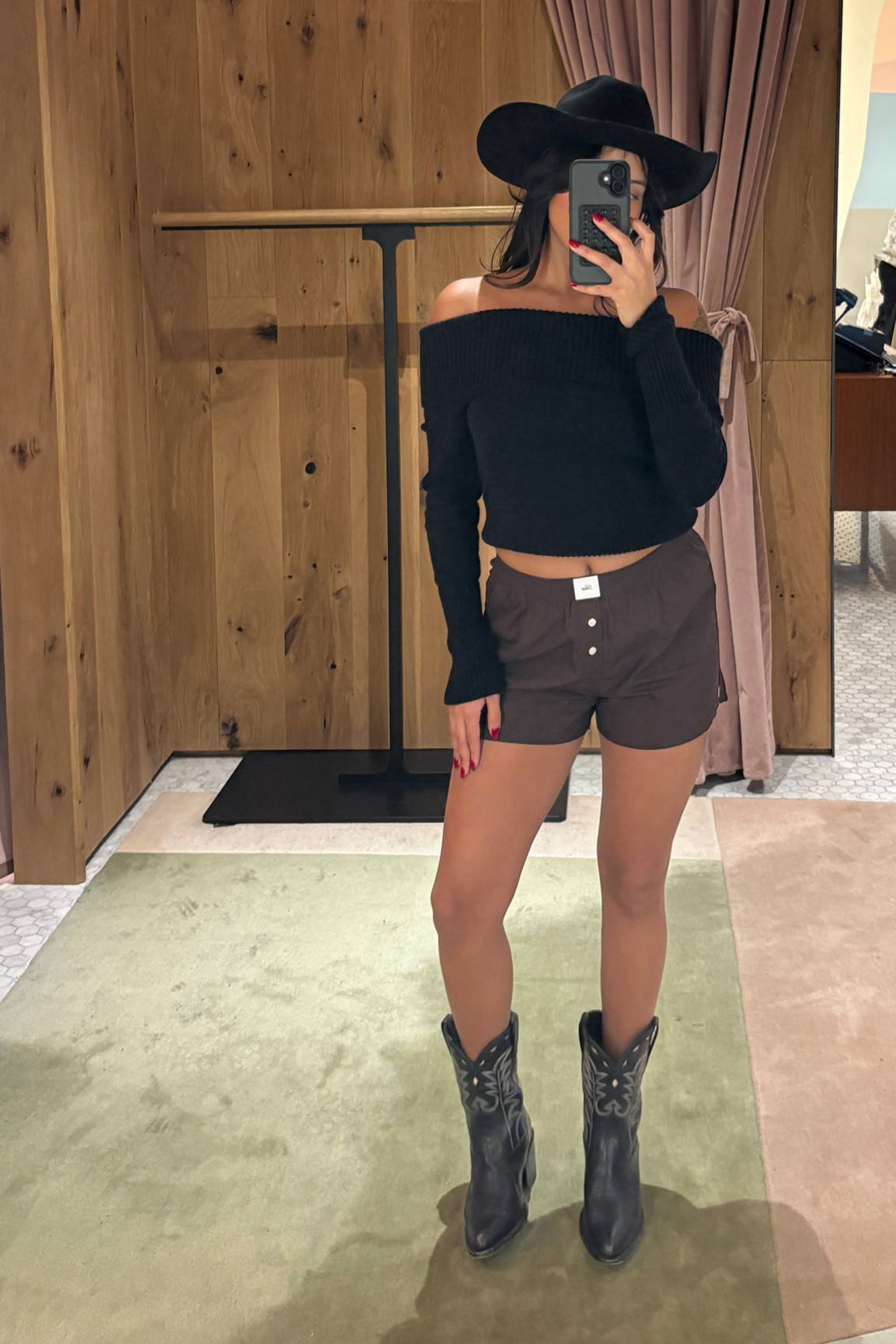 aritzia outfitss

#LTKStyleTip #LTKWorkwear #LTKHoliday