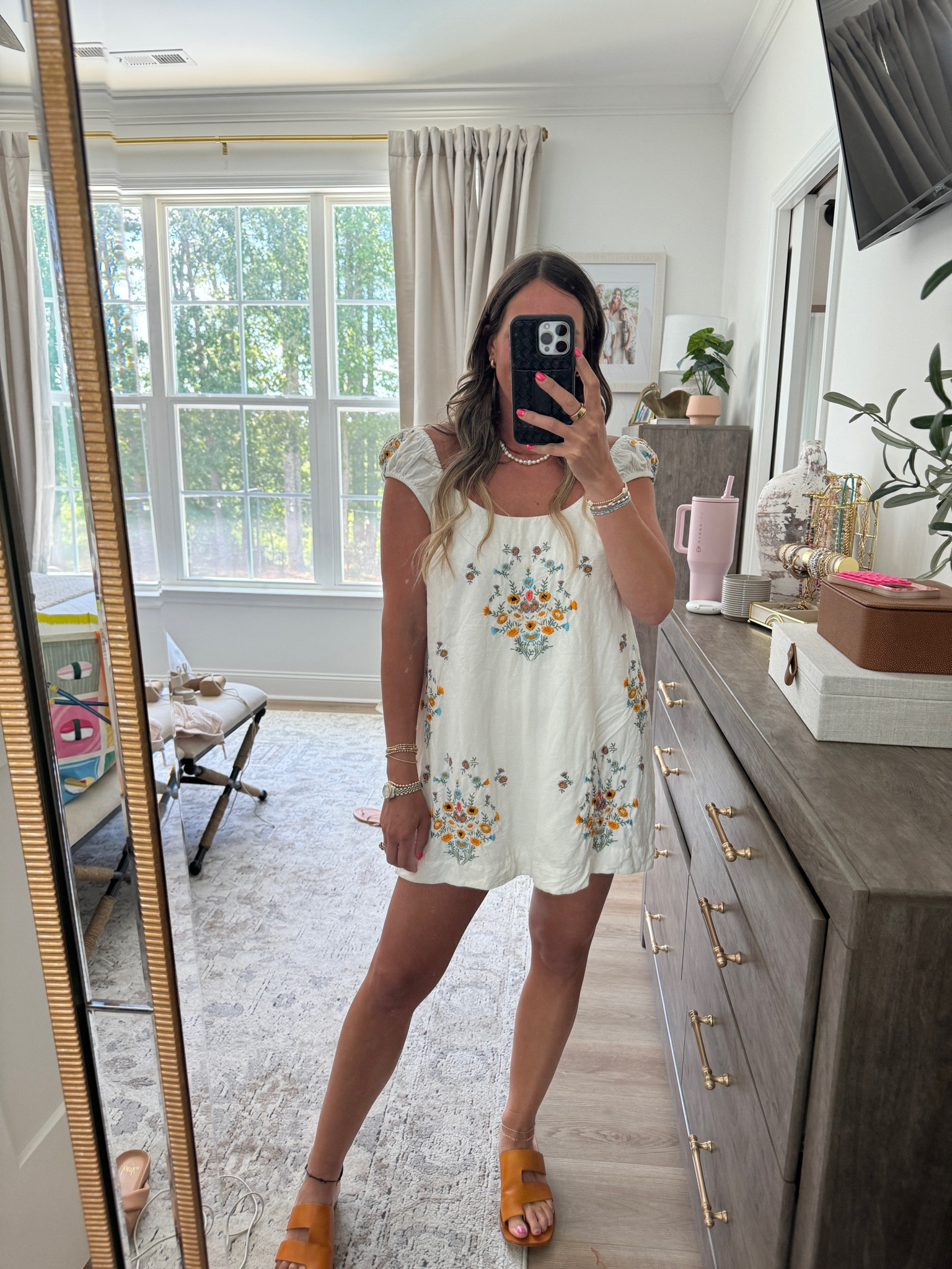 I am in love with this dress it’s so pretty I’m in a XS 

#LTKFindsUnder100 #LTKSeasonal #LTKStyleTip